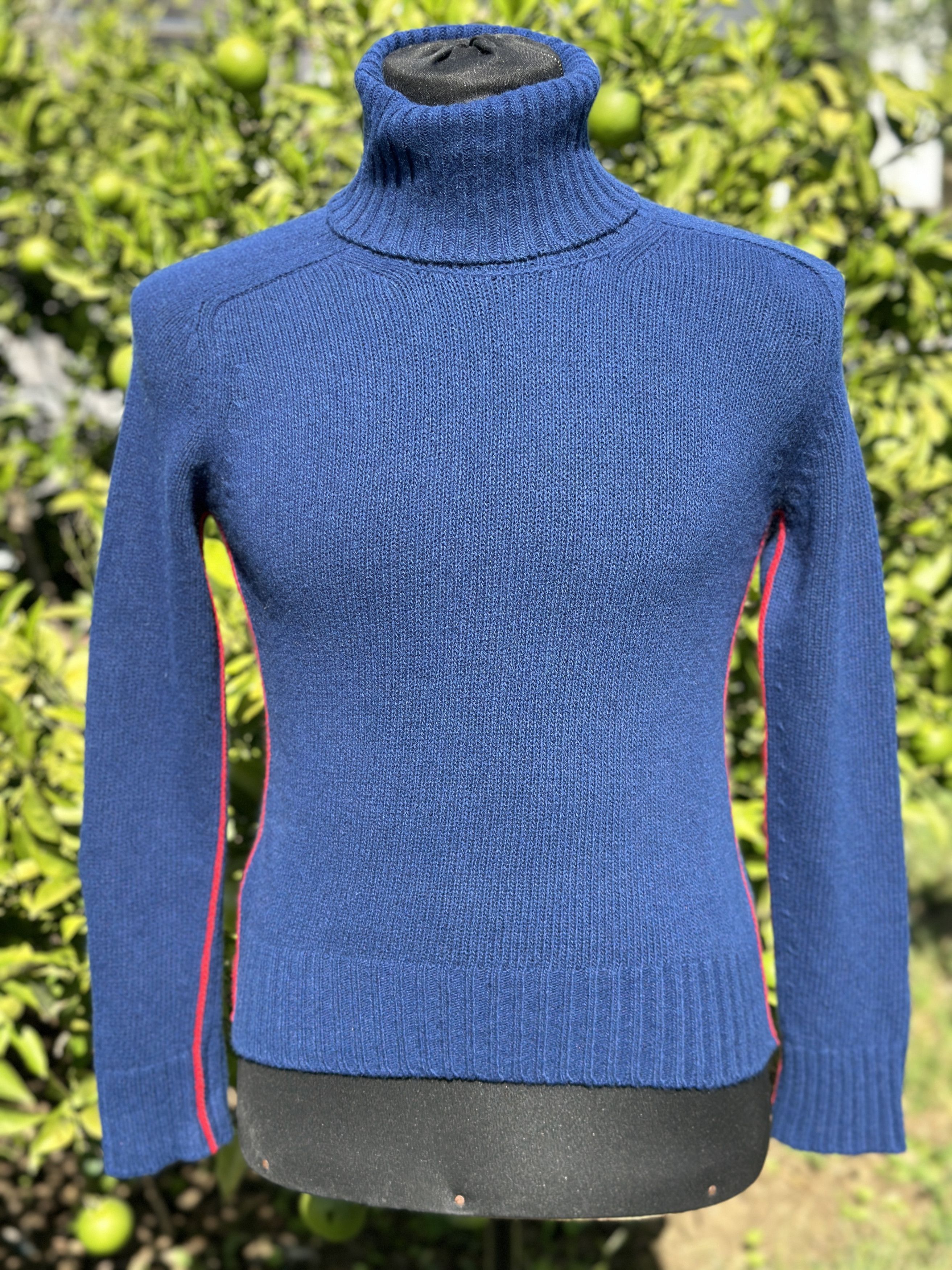 Prada Milano Cashmere Turtleneck Red Piping Size 40 IT Xs S Size S / US 4 / IT 40 - 7 Thumbnail