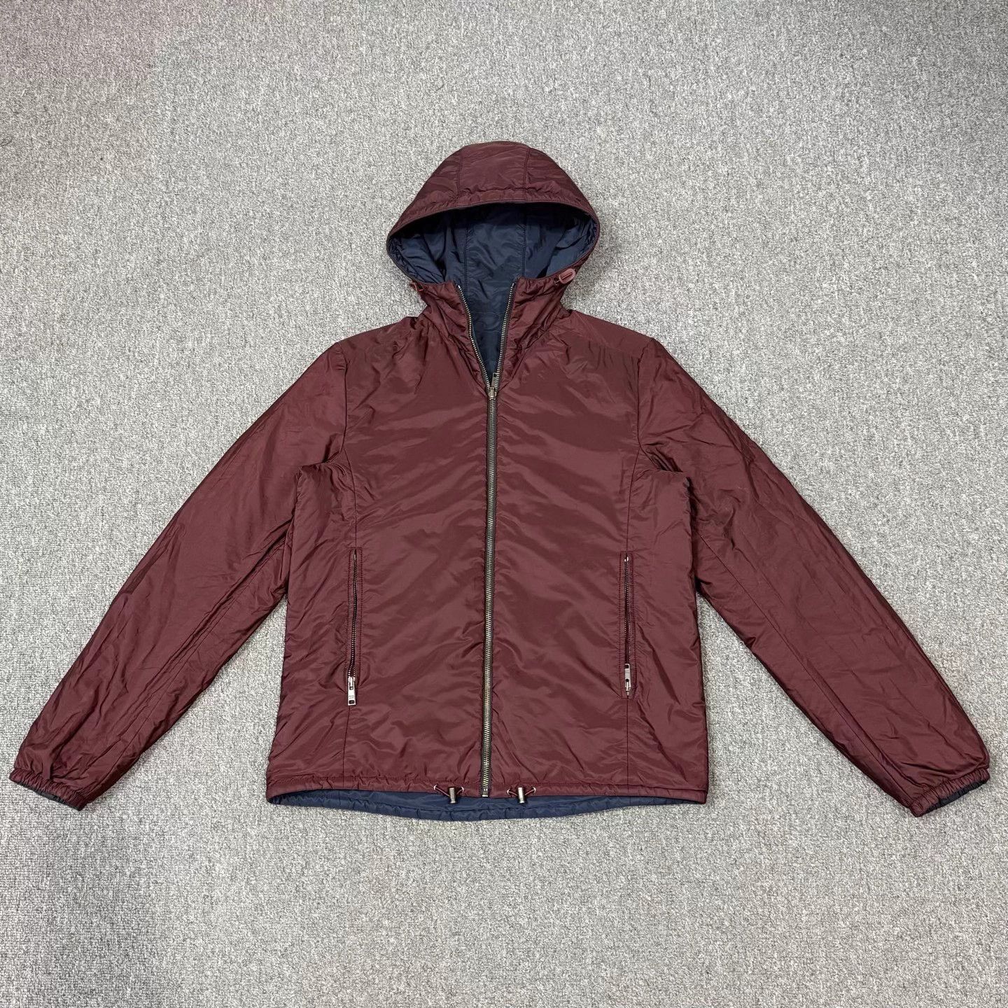 Prada Prada reversible red blue hem logo puffer jacket 46 95 New Size US S / EU 44-46 / 1 - 2 Thumbnail
