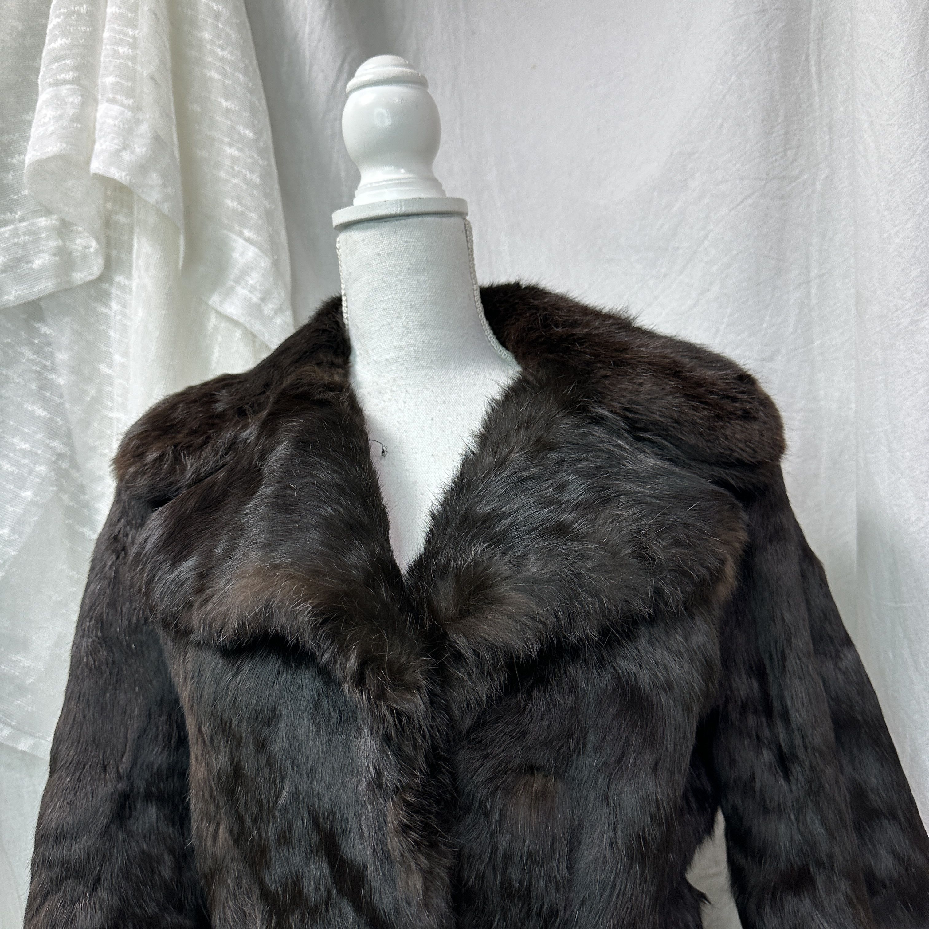 Vintage Vintage Old Money Chocolate Brown Tailored Rabbit Fur 90s Size L / US 10 / IT 46 - 2 Thumbnail
