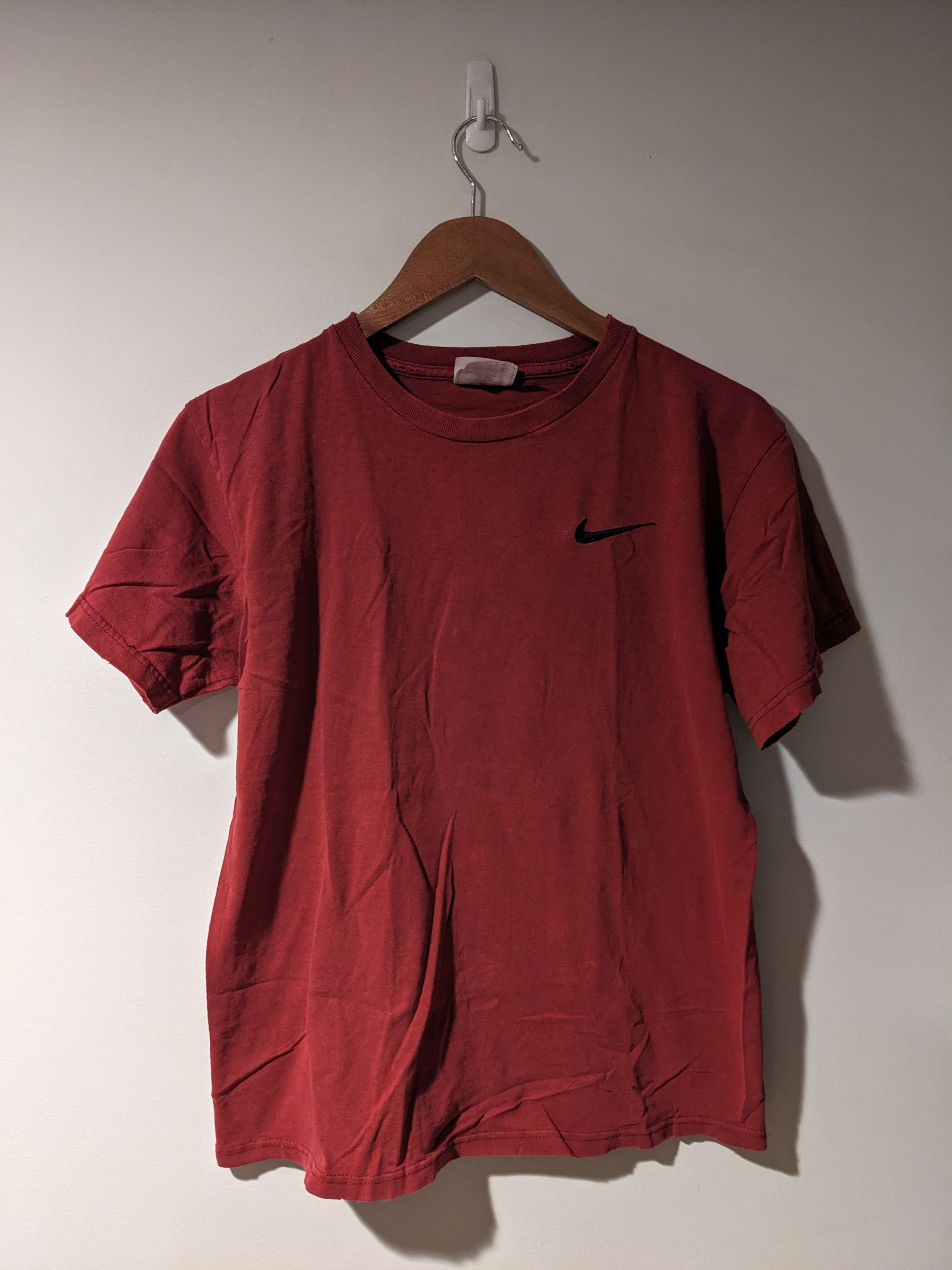 Nike × Vintage Vintage 90s Nike Mini Swoosh Essential YOUTH X-Large T-Shirt Size US XL / EU 56 / 4 - 1 Thumbnail