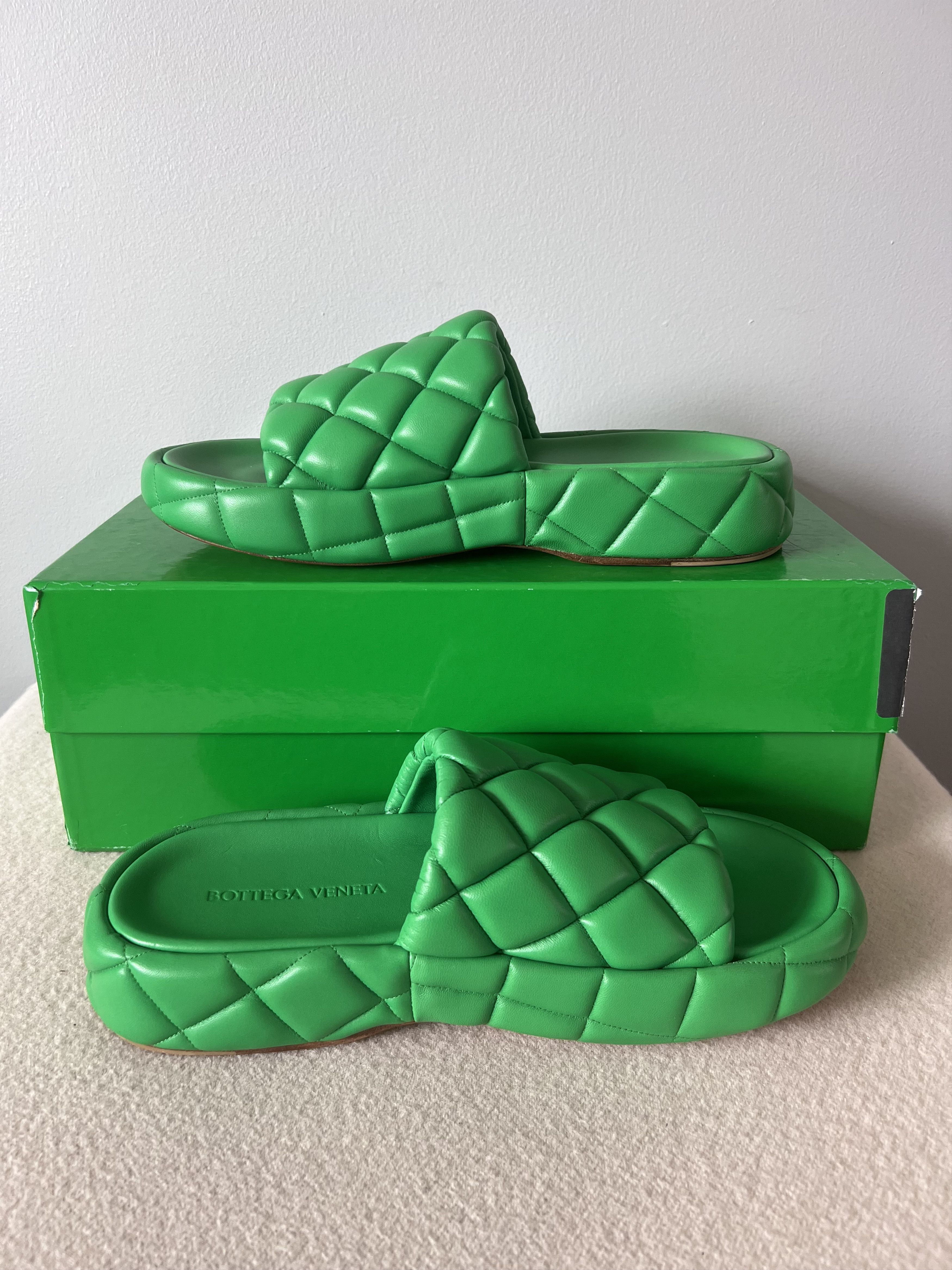 Bottega Veneta Bottega Veneta Padded Leather Sandals in Green Size US 9 / EU 42 - 3 Thumbnail