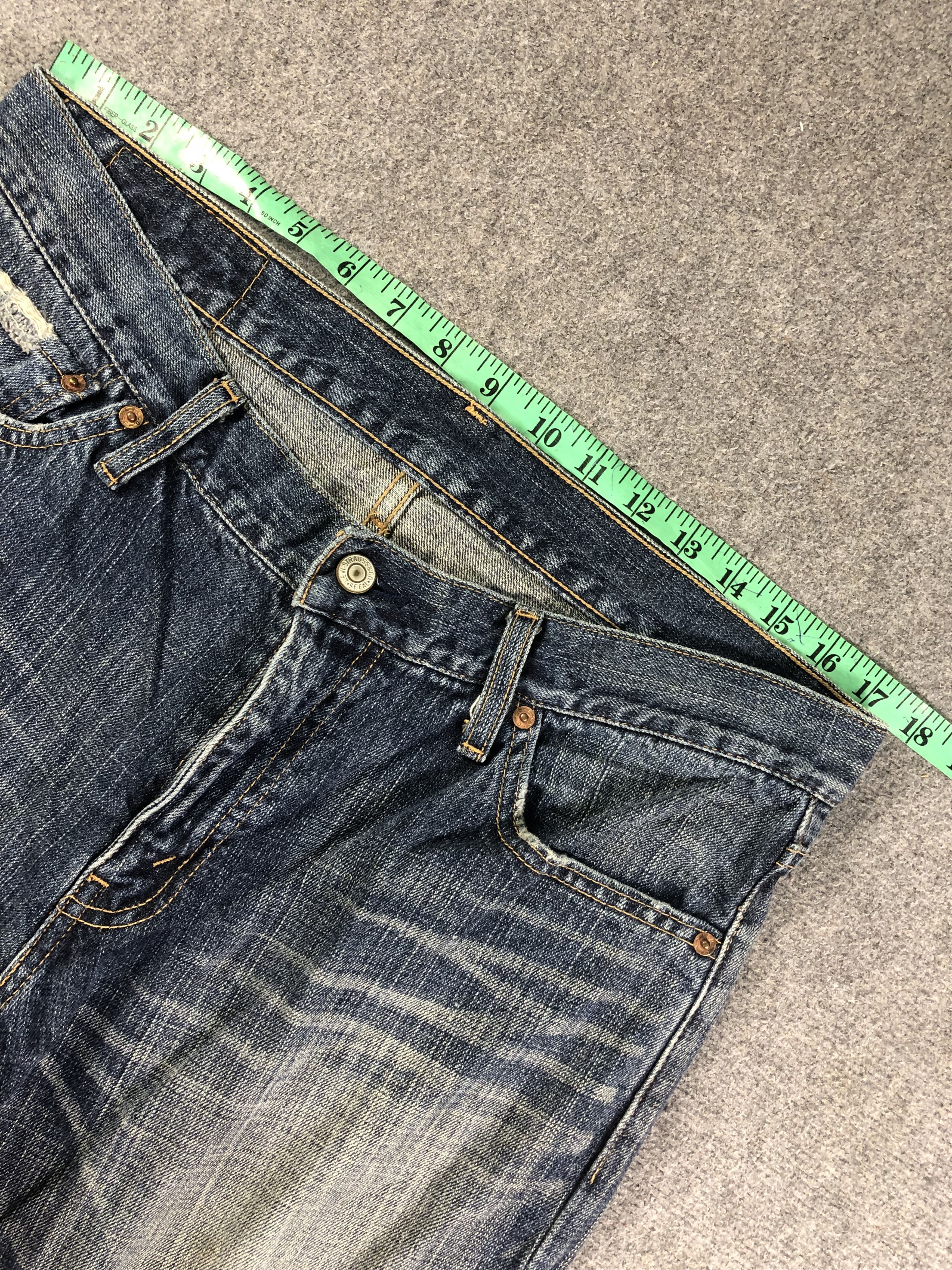 Levi's Faded Blue Levis Denim Jeans 35x31.5 Size US 35 - 6 Thumbnail
