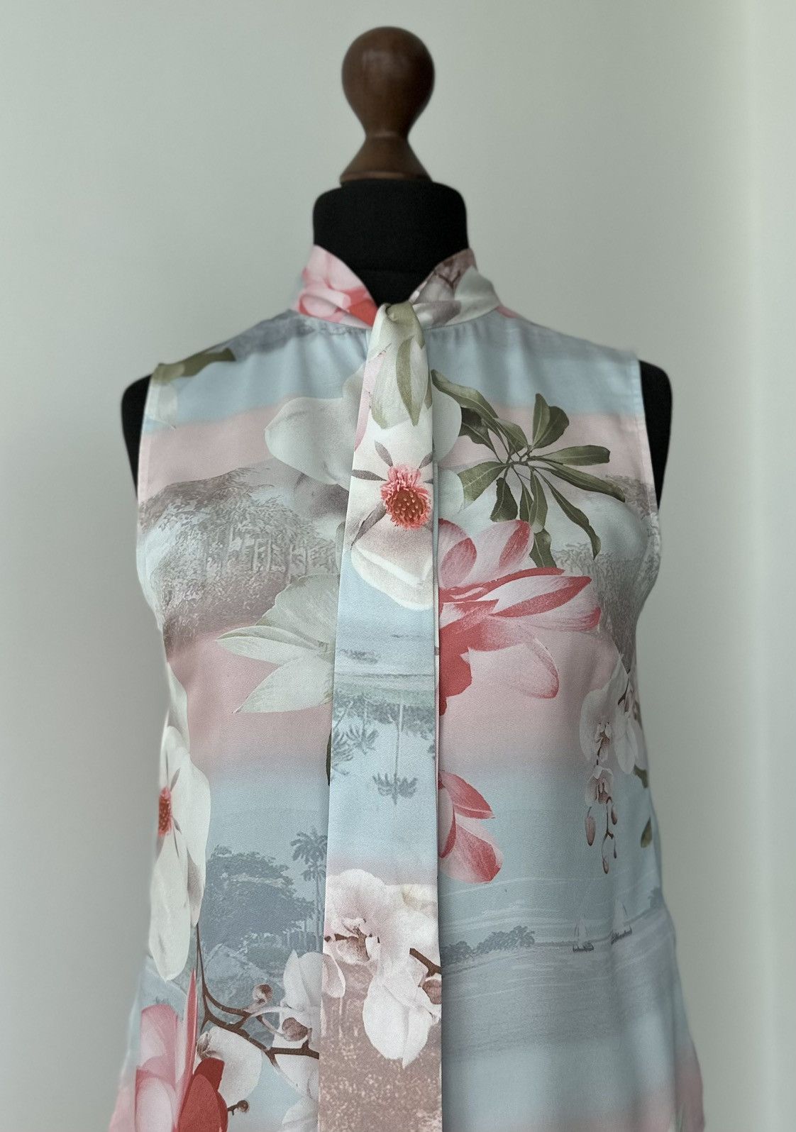 Ted Baker Ted Baker London Women's Blouse Shirt Size 1 Size S / US 4 / IT 40 - 5 Thumbnail