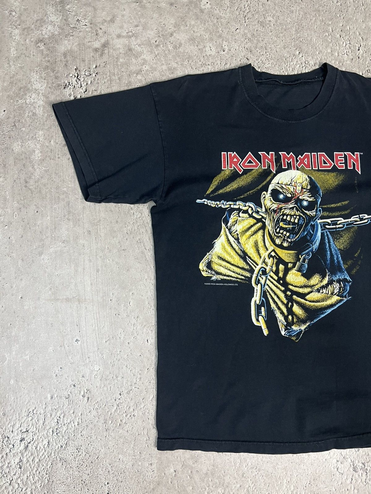 Band Tees × Iron Maiden × Vintage 00s Iron Maiden TOUR 2003 t shirt Faded BOXY Size US L / EU 52-54 / 3 - 4 Thumbnail