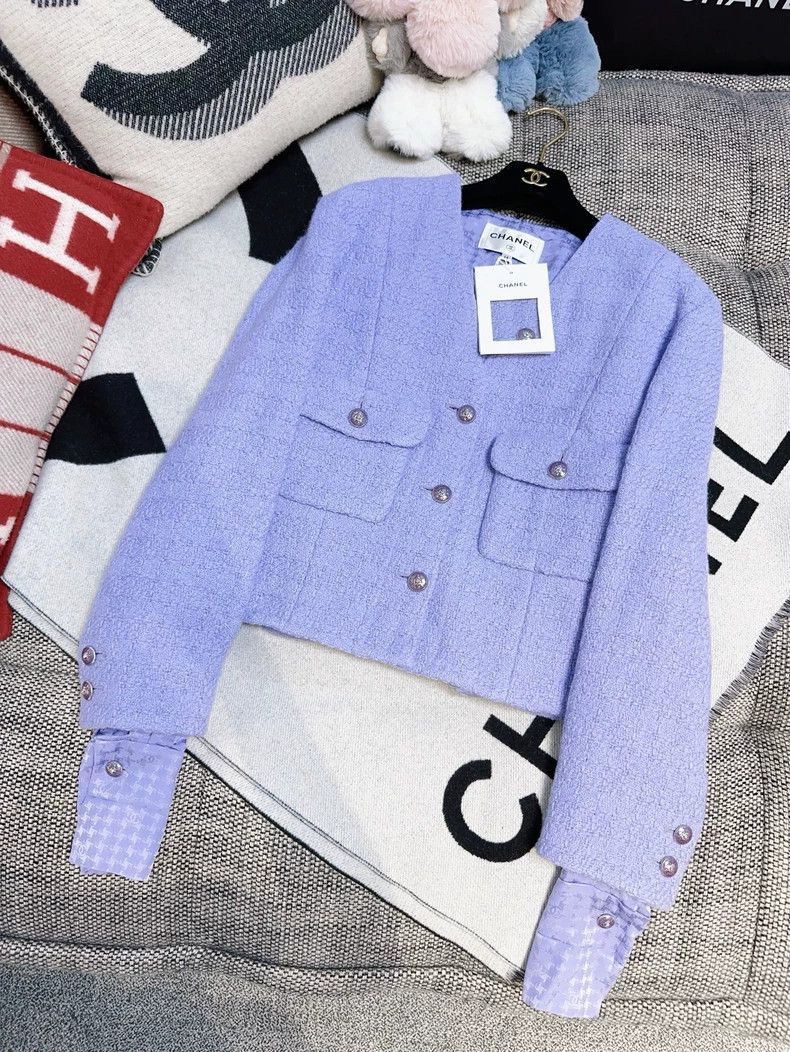 Chanel Chanel Purple Tweed Jacket with Pockets Size M / US 6-8 / IT 42-44 - 3 Thumbnail