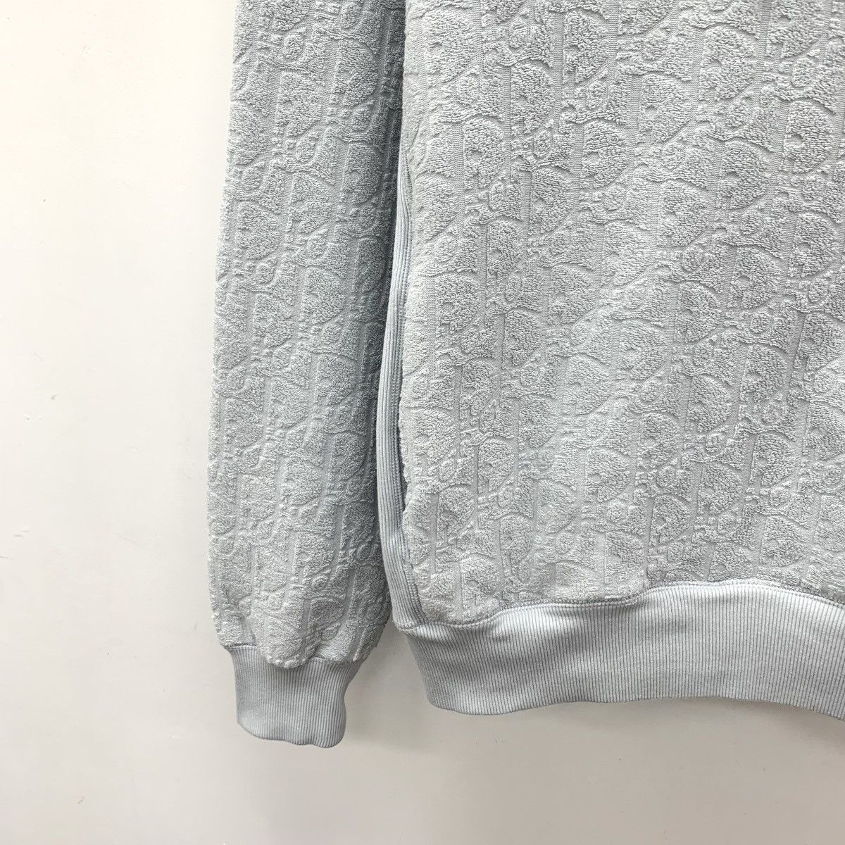Dior Dior Light Blue Logo All-over Print Hooded Sweatshirt K26WX Size US M / EU 48-50 / 2 - 4 Thumbnail