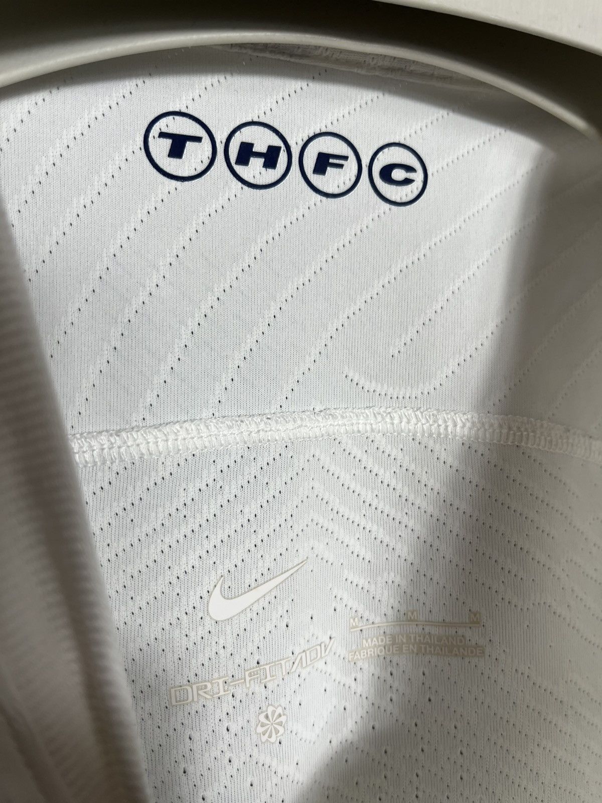 Nike Tottenham 2023 -2024 Home Football Shirt Jersey Mens Size US M / EU 48-50 / 2 - 4 Thumbnail