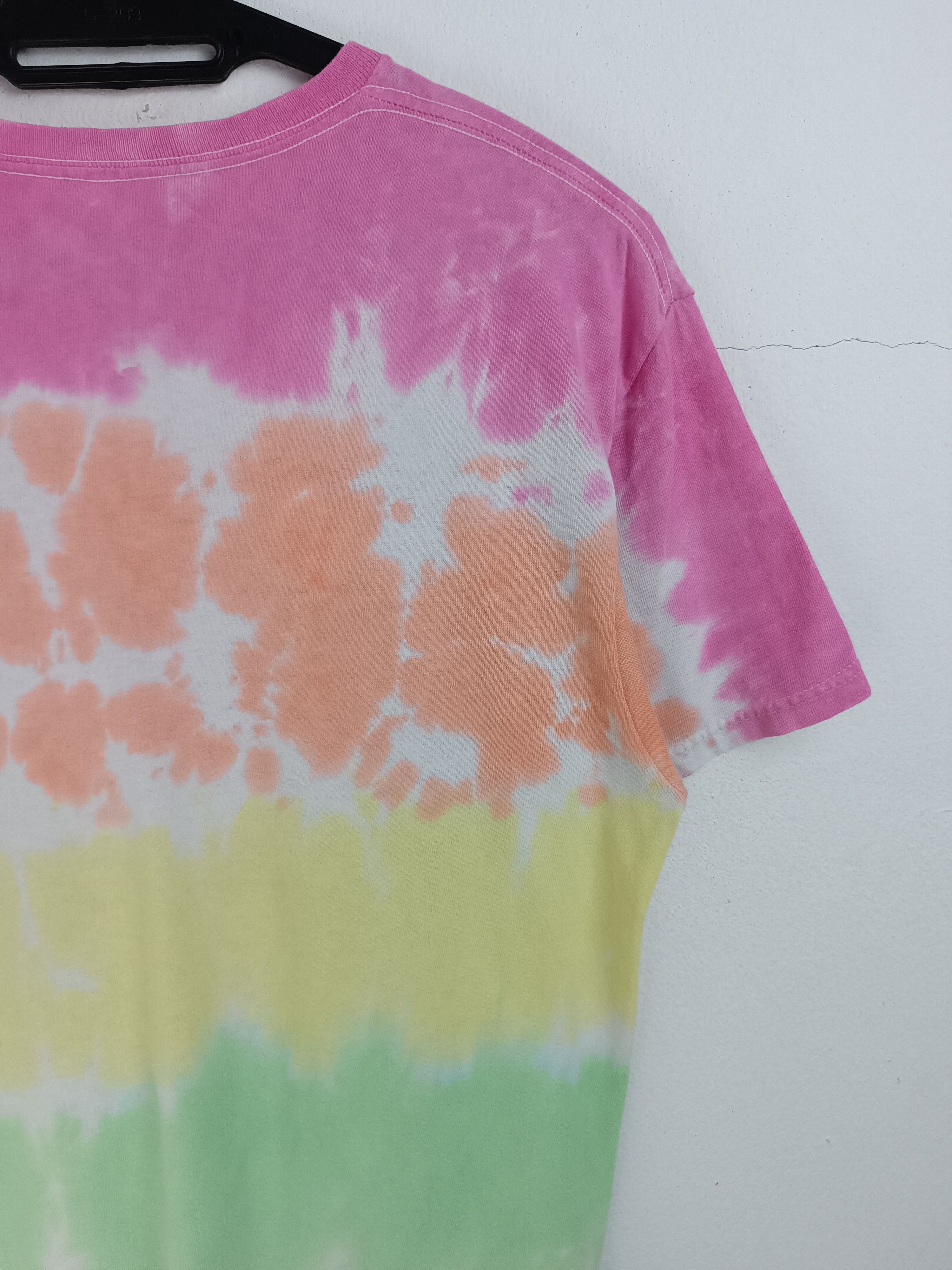 Liquid Blue VINTAGE WOODSTOCK MUSIC FESTIVAL TIE DYE TEE hippie rock Size US M / EU 48-50 / 2 - 14 Thumbnail