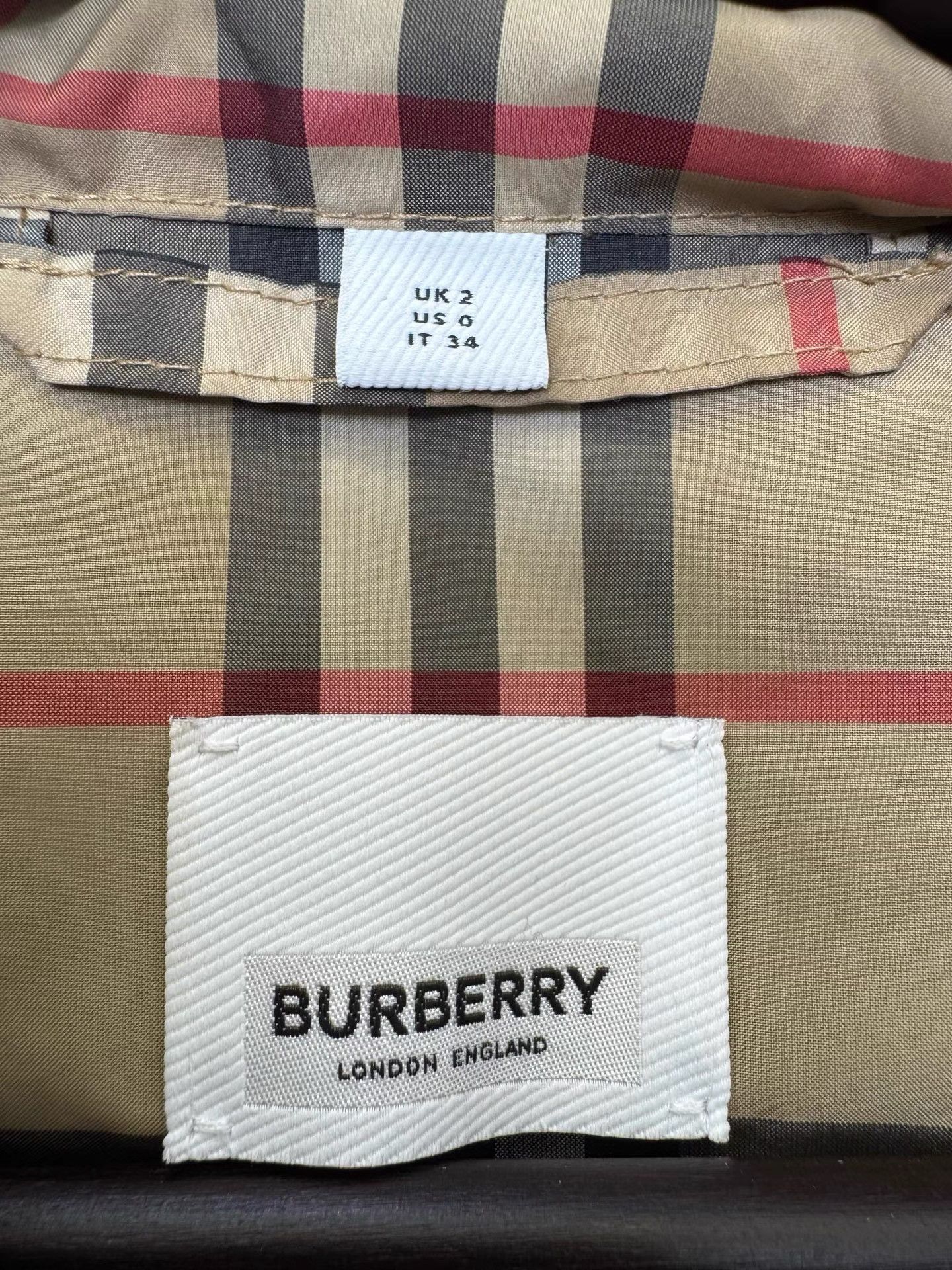 Burberry Burberry Check Hooded Lightweight Jacket K36 Size US XS / EU 42 / 0 - 3 Thumbnail