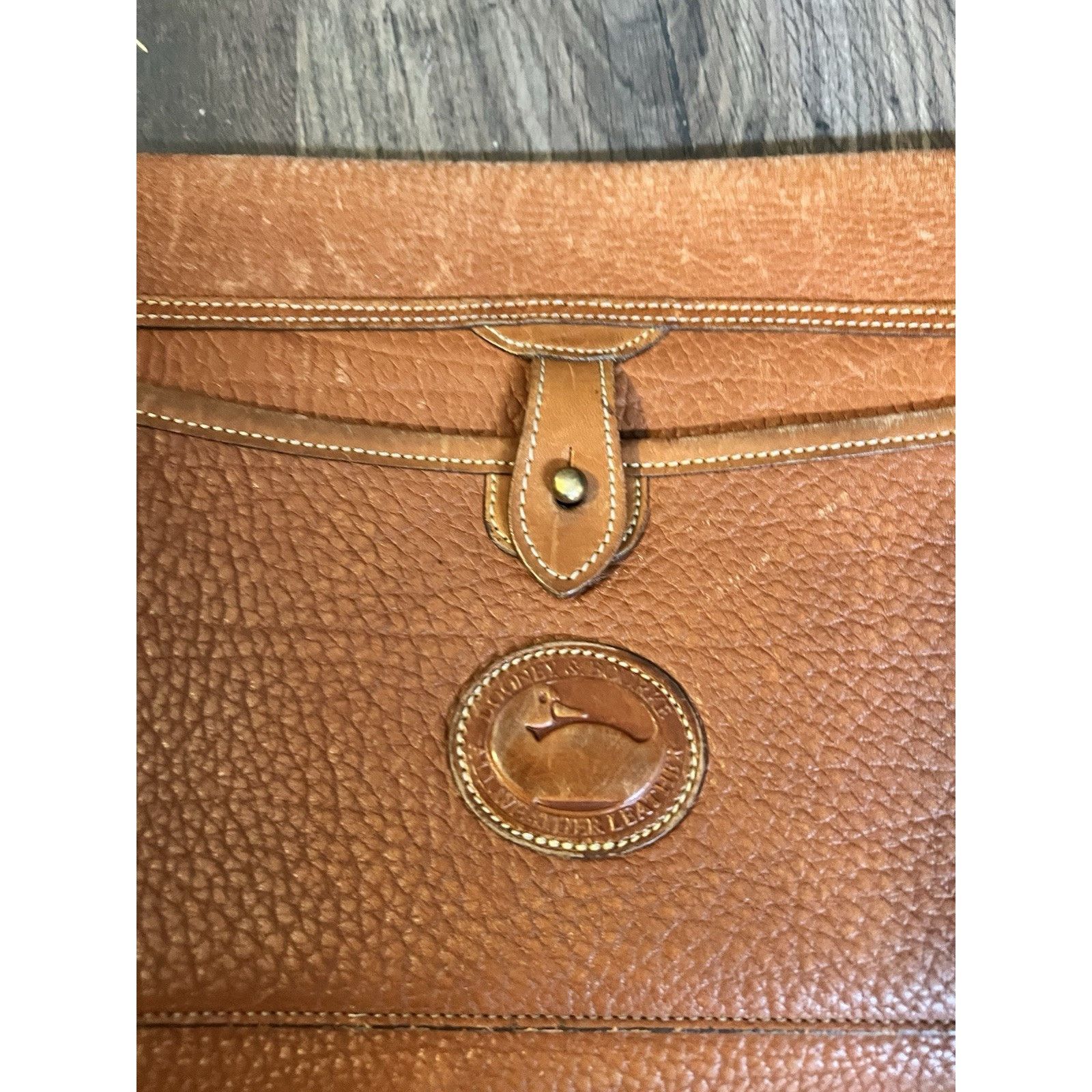 Dooney & Bourke Vtg Dooney And Bourke Leather Crossbody Size ONE SIZE - 6 Thumbnail