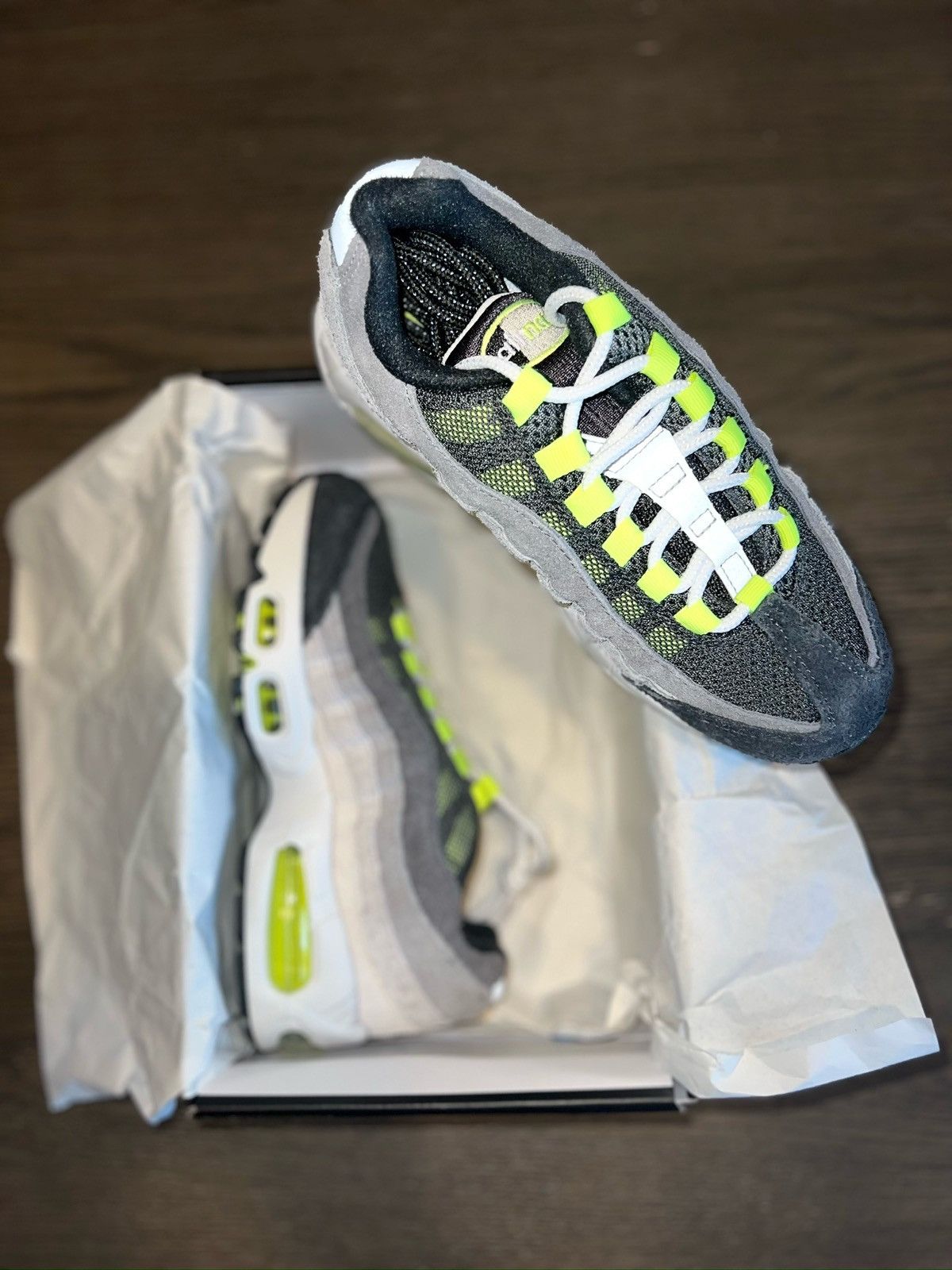 Nike Nike Air Max 95 OG Reverse Size 4M/5.5W Size US 5 / EU 37 - 19 Thumbnail