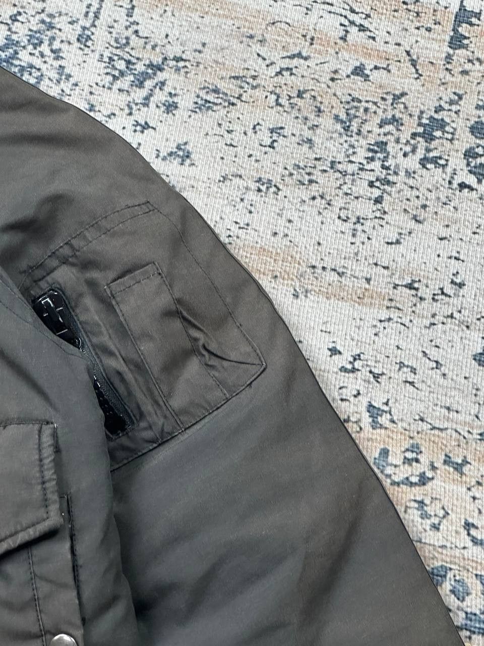 Japanese Brand Avant Garde Vintage Faded Cropped Bomber Jacket Size M / US 6-8 / IT 42-44 - 7 Thumbnail
