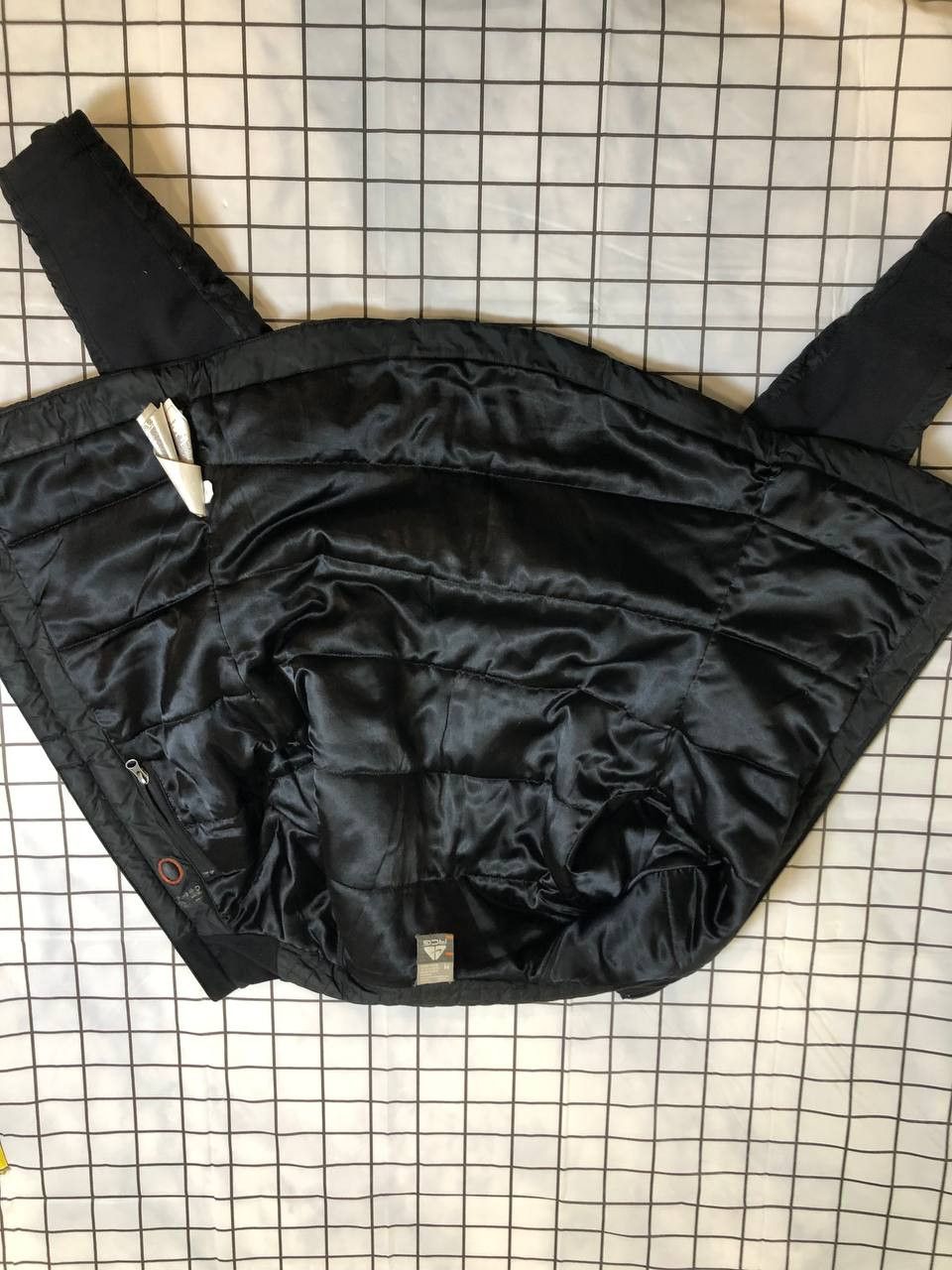 Nike Rare Nike vintage metallic swoosh logo softshell jacket Size M / US 6-8 / IT 42-44 - 16 Thumbnail