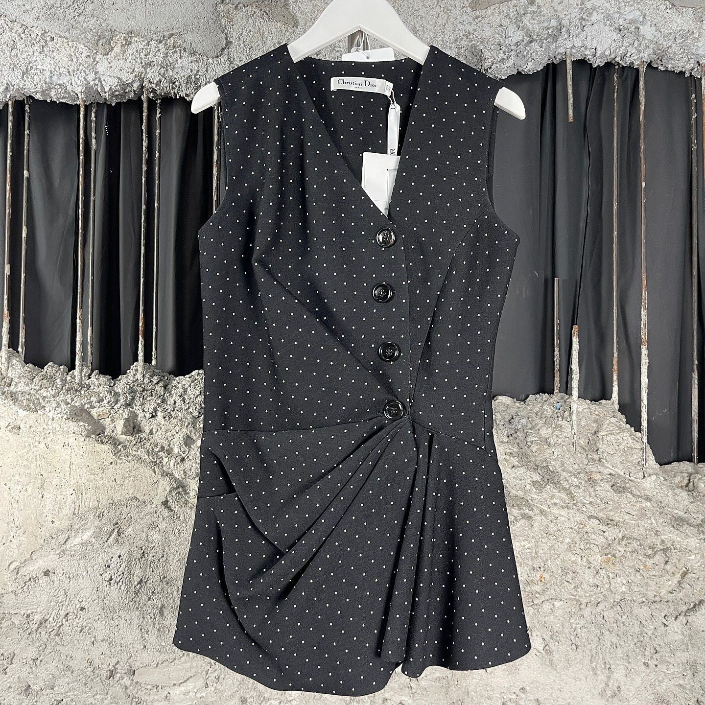 Dior Christian Dior Polka Dot Vest Size 36 Size XS / US 0-2 / IT 36-38 - 1 Thumbnail