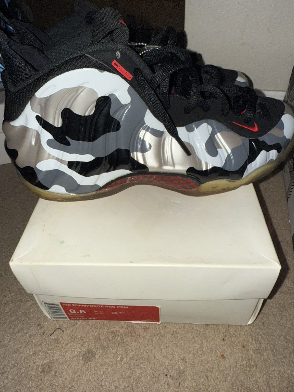 Nike Air Foamposite One PRM ‘Fighter Jet’ Size US 8 / EU 41 - 3 Thumbnail