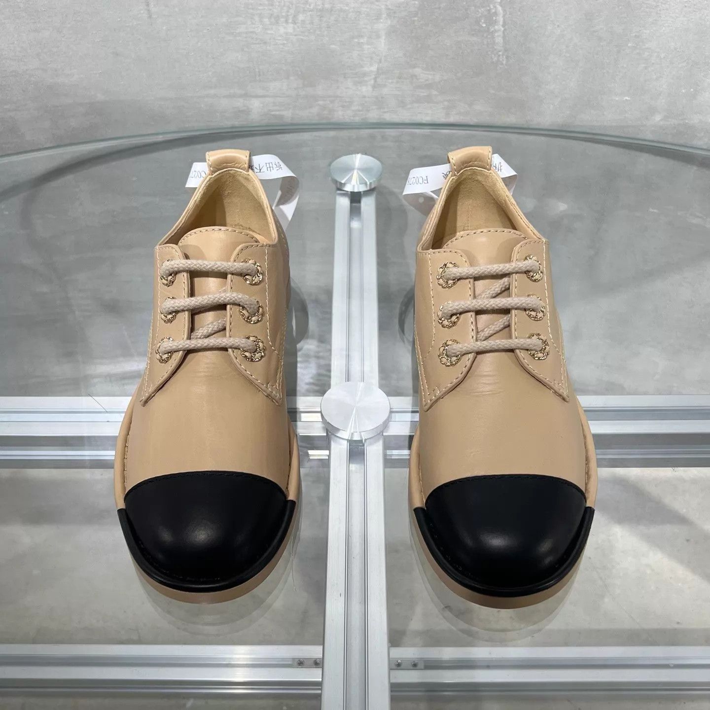 Chanel Chanel nude & black colorblocked Derby shoes size 36 Size US 5.5 / IT 35.5 - 1 Thumbnail