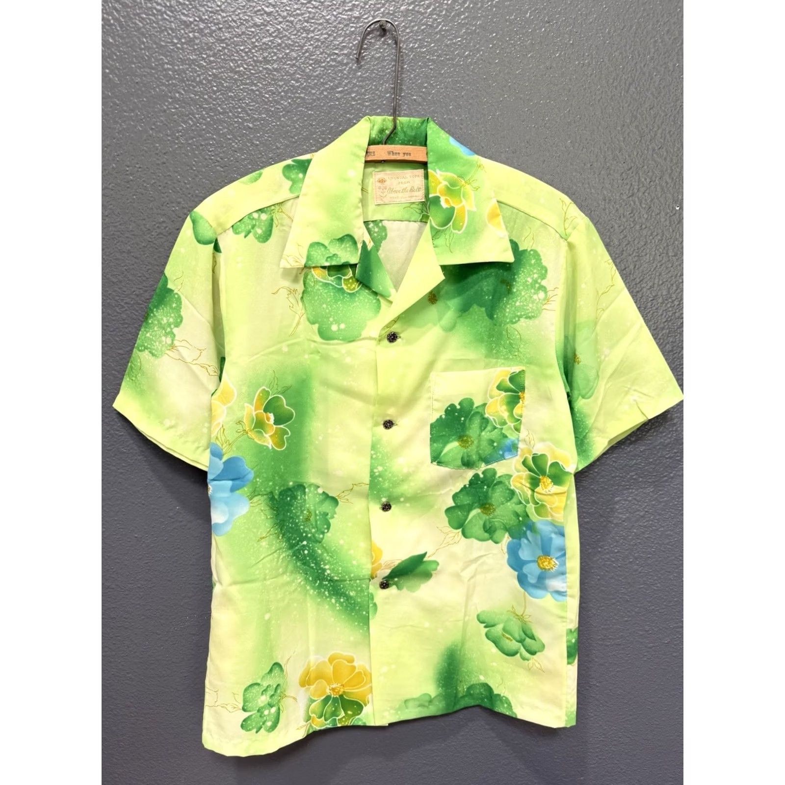 Vintage VINTAGE Above The Belt Shirt Medium Green Polyester 70’s Hawaiian Pattern Polo Men Size US M / EU 48-50 / 2 - 3 Thumbnail