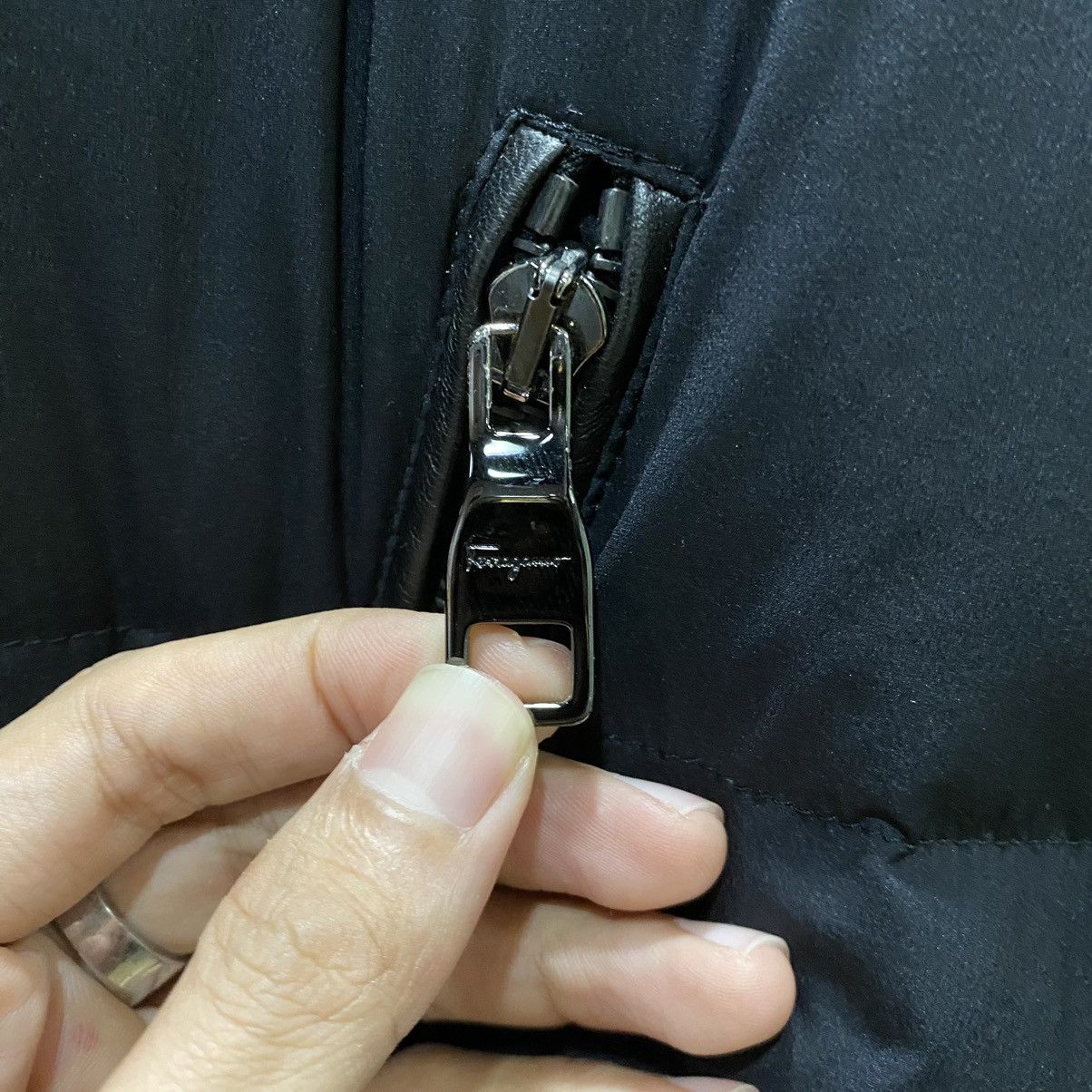 Salvatore Ferragamo Salvatore Ferragamo Down jacket multipocket made in italy Size US L / EU 52-54 / 3 - 12 Thumbnail