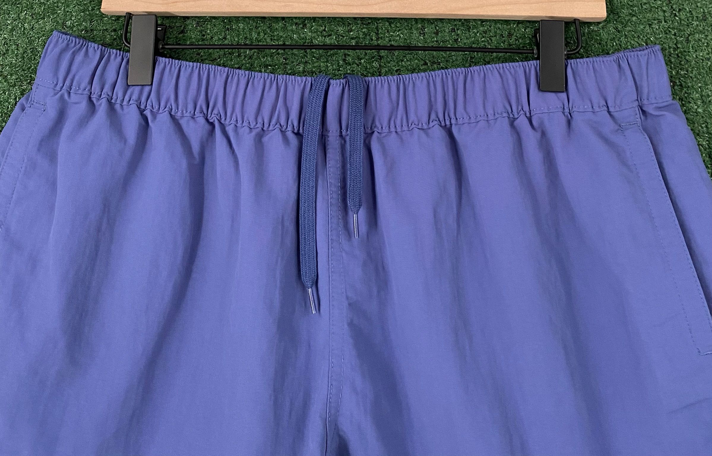 Patagonia Patagonia Barely Baggies Current Blue 2.5" Shorts XL Size 38" / US 16 / IT 52 - 2 Thumbnail