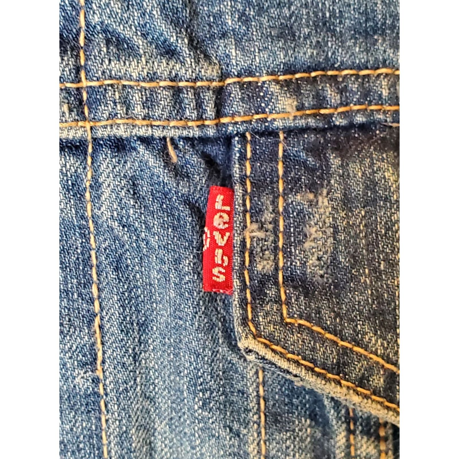 Levi's VINTAGE Levi's Trucker Jacket Denim Jean Blue L Men's Size Large (L) USA Classic USA Logo Button Closure Short Coat All Seasons Regular Fit Size US 33 - 5 Thumbnail
