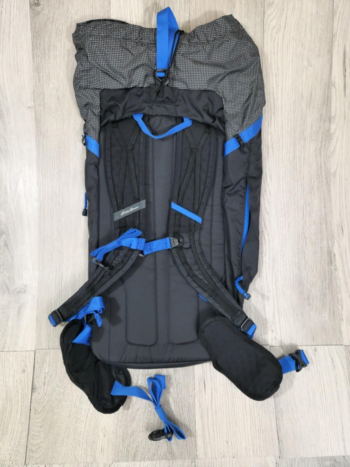 Eddie Bauer Eddie Bauer Alchemist 28 Liter Climbing Hiking Backpack#7 Size ONE SIZE - 4 Thumbnail