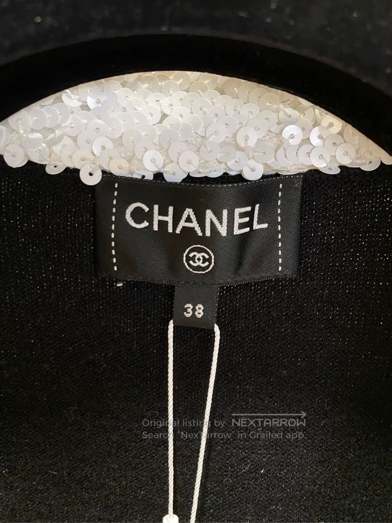 Chanel Chanel 23C black and white contrast colour sequin jacket Size XS / US 0-2 / IT 36-38 - 2 Thumbnail