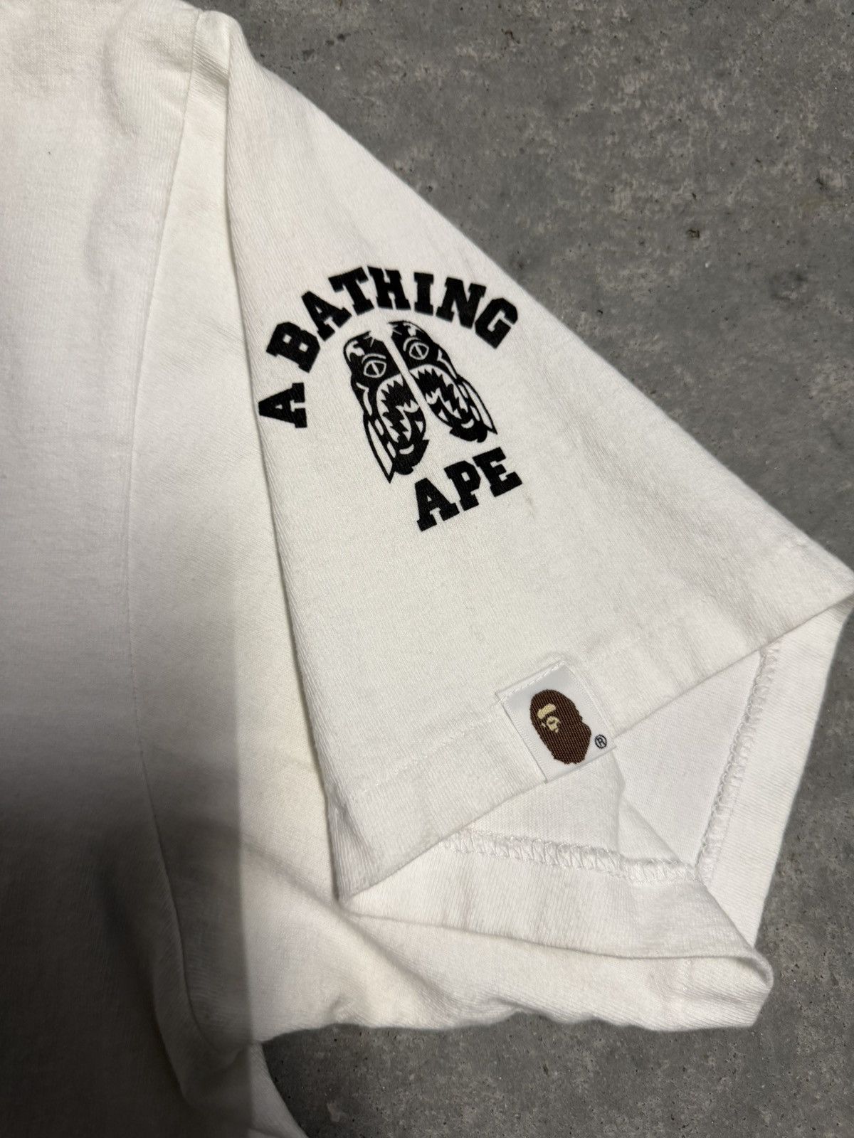 Bape Vintage Bape Tiger Shark Tee Size US XL / EU 56 / 4 - 4 Thumbnail