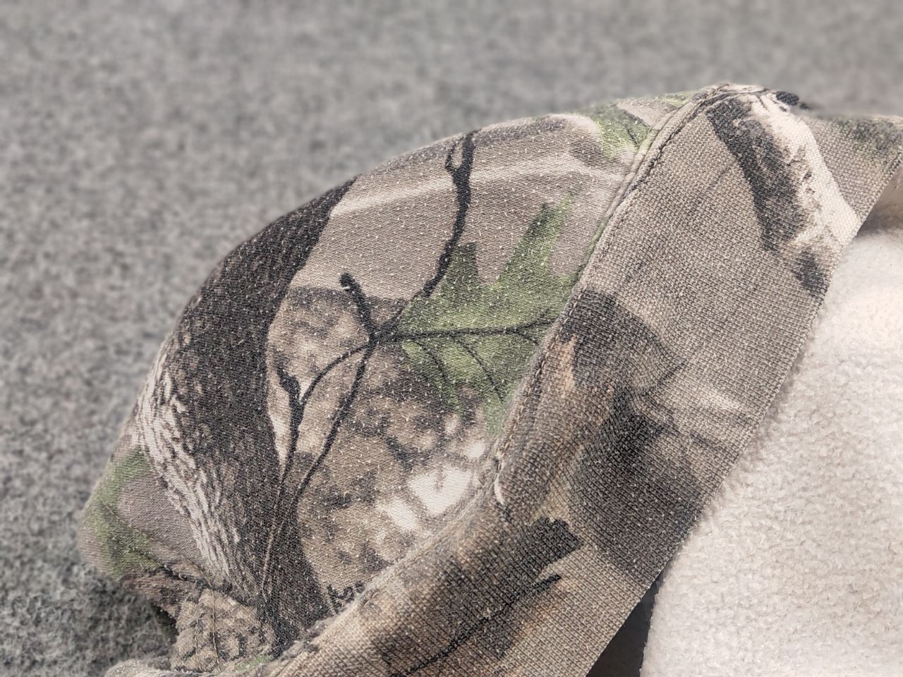 Vintage Vintage game technical apparel RealTree Hoodie Y2K Style Size US M / EU 48-50 / 2 - 17 Thumbnail