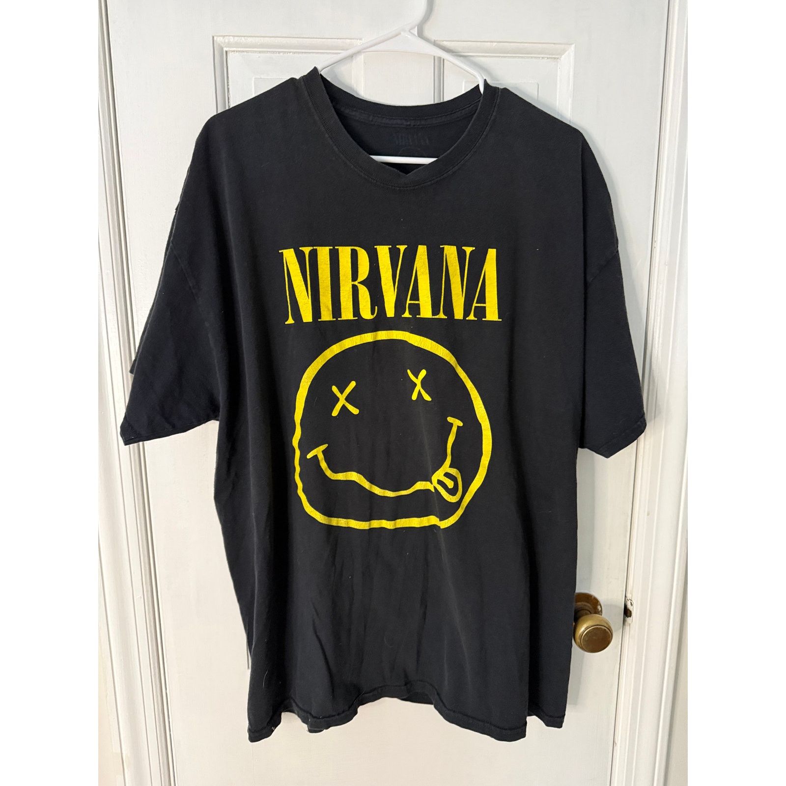 Nirvana Nirvana Black T-shirt Vintage 2XL Size US XXL / EU 58 / 5 - 1 Thumbnail