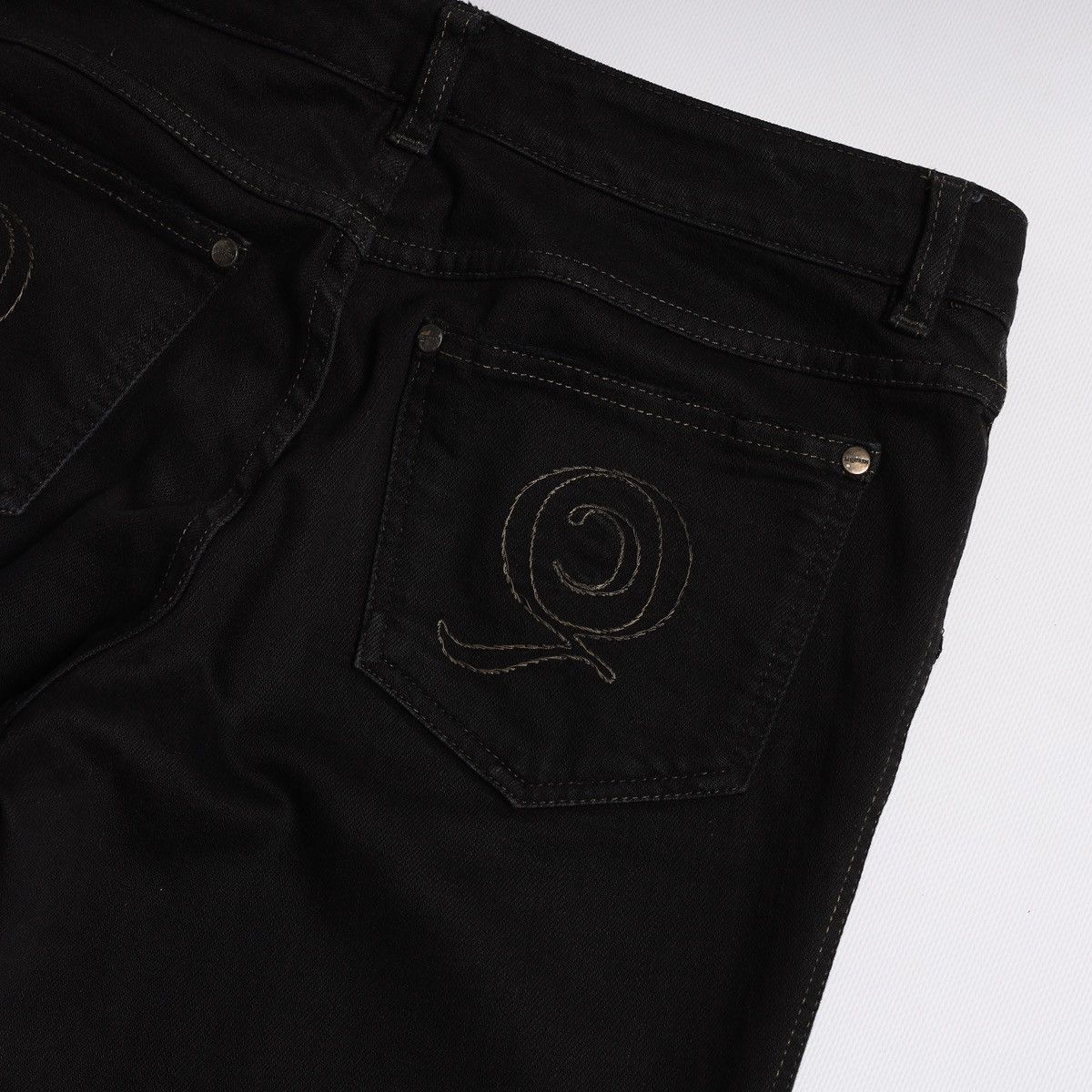 Alexander McQueen Alexander McQueen Jeans Denim Pants Size 28" / US 6 / IT 42 - 14 Thumbnail