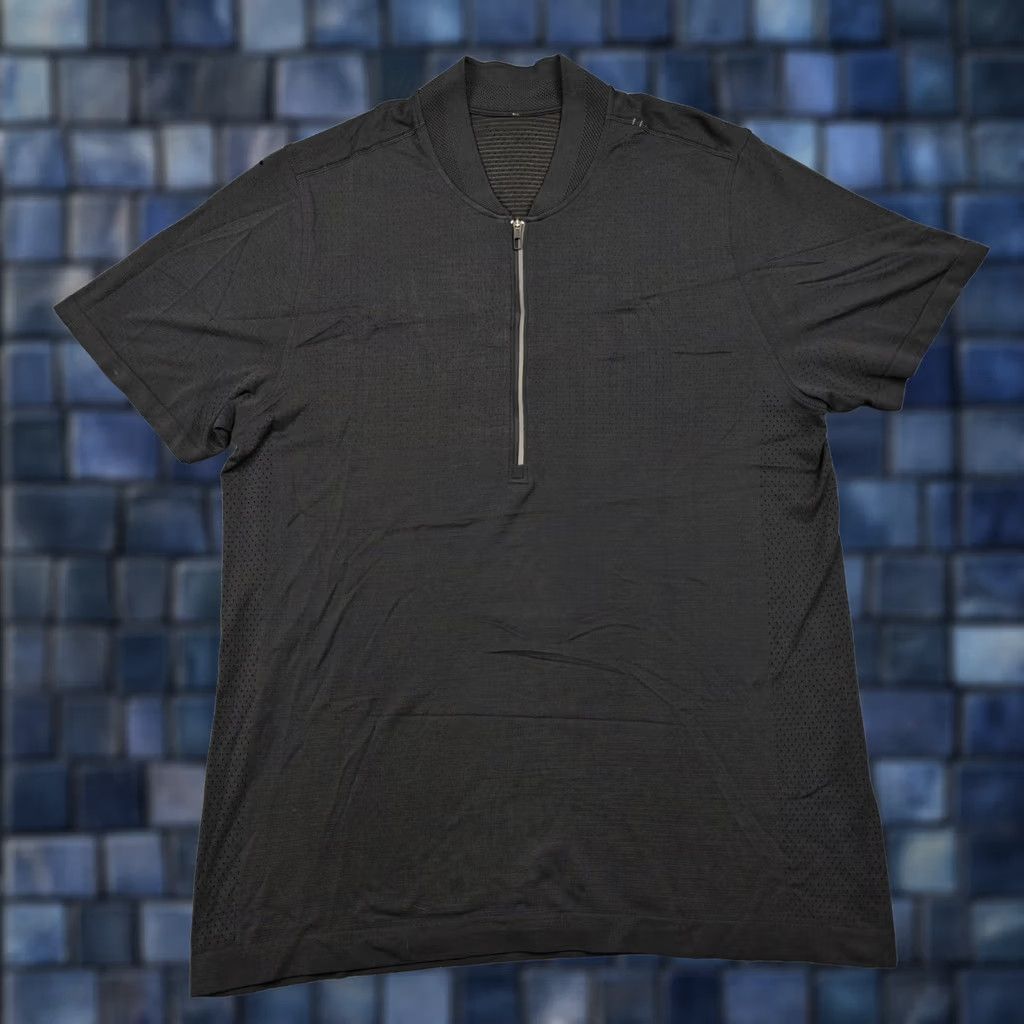 Lululemon Lululemon Metal Vent Tech Surge Shirt Mens Large Black 1/4 Zip Running Training Size US L / EU 52-54 / 3 - 1 Thumbnail