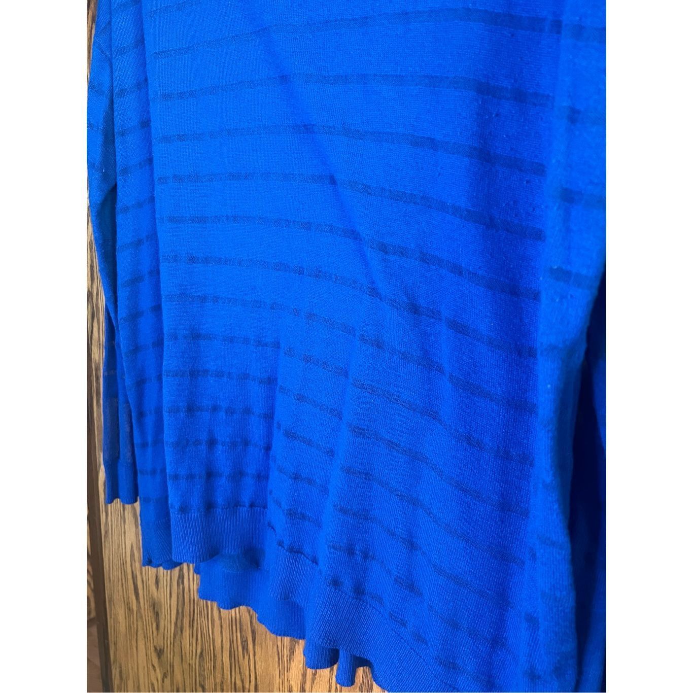 Other Lane Bryant Blue Long Sleeve Top Woman’s Size 22/24 Size XXL / US 16-18 / IT 52-54 - 3 Thumbnail