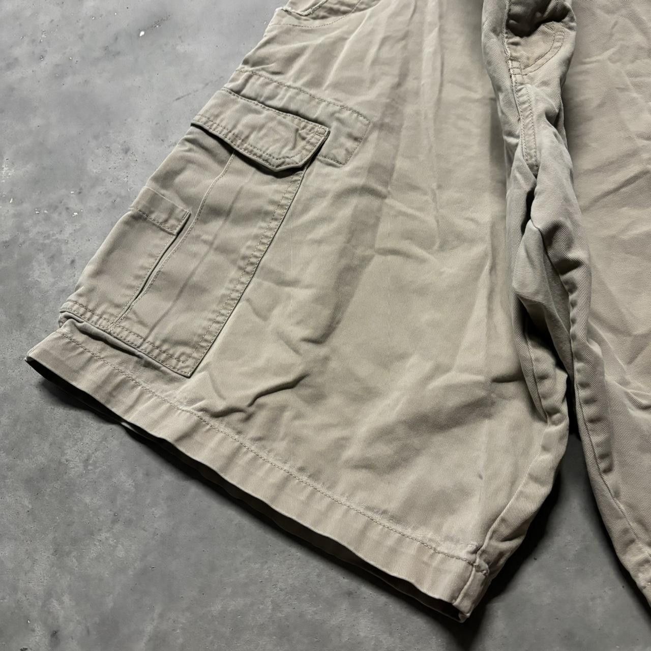 U.S. Polo Assn. × Vintage Crazy Vintage Y2K/2000s Baggy Khaki U.S. Polo Assn. Skater Style Cargo Shorts! Size US 40 / EU 56 - 3 Thumbnail