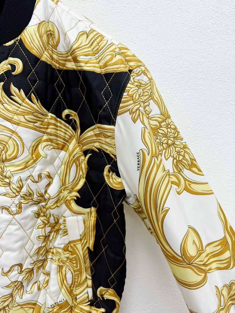 Versace Versace Mulberry silk cotton jacket Size US S / EU 44-46 / 1 - 4 Thumbnail