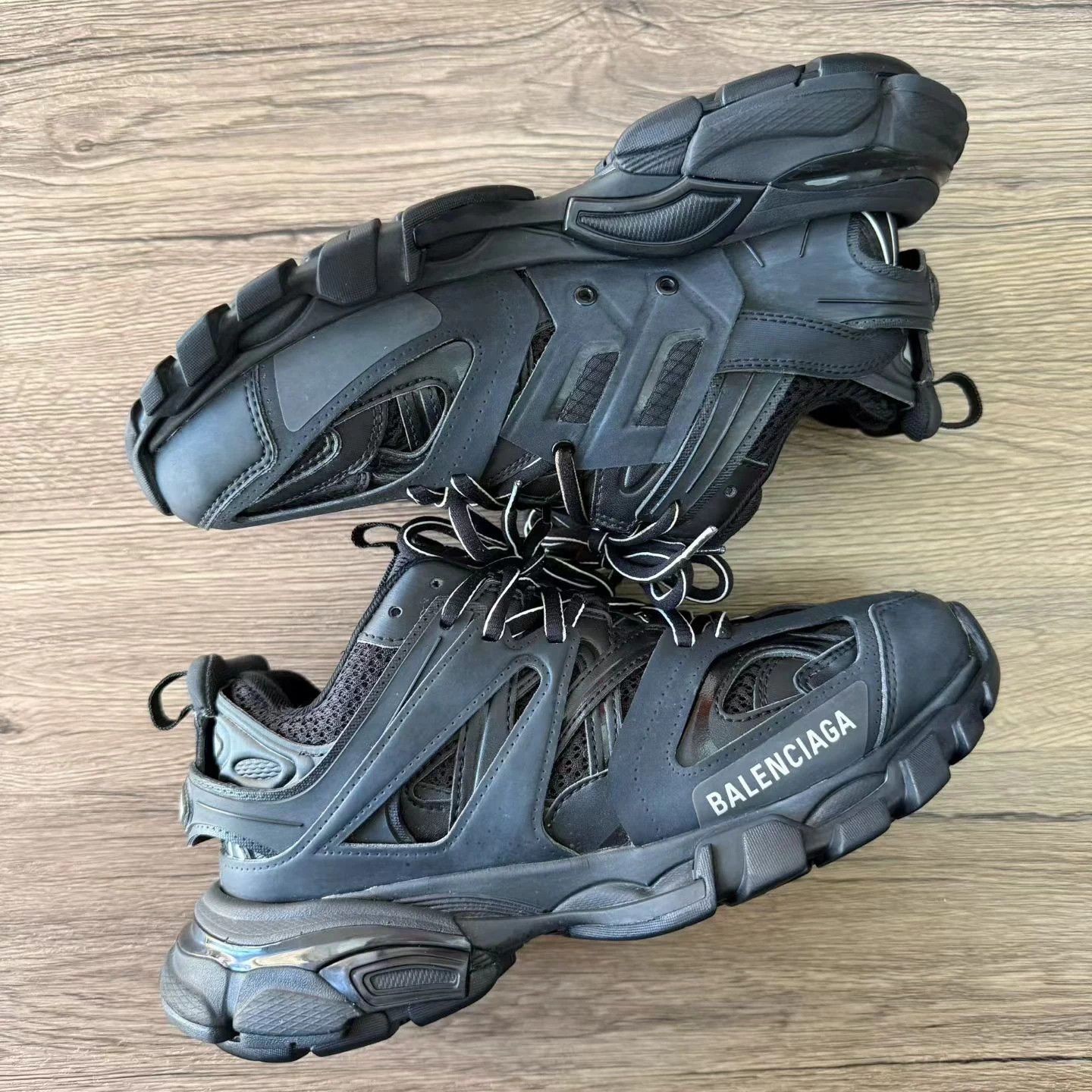 Balenciaga Balenciaga Track Black 37 Mint Original Box Size US 6 / IT 36 - 2 Thumbnail