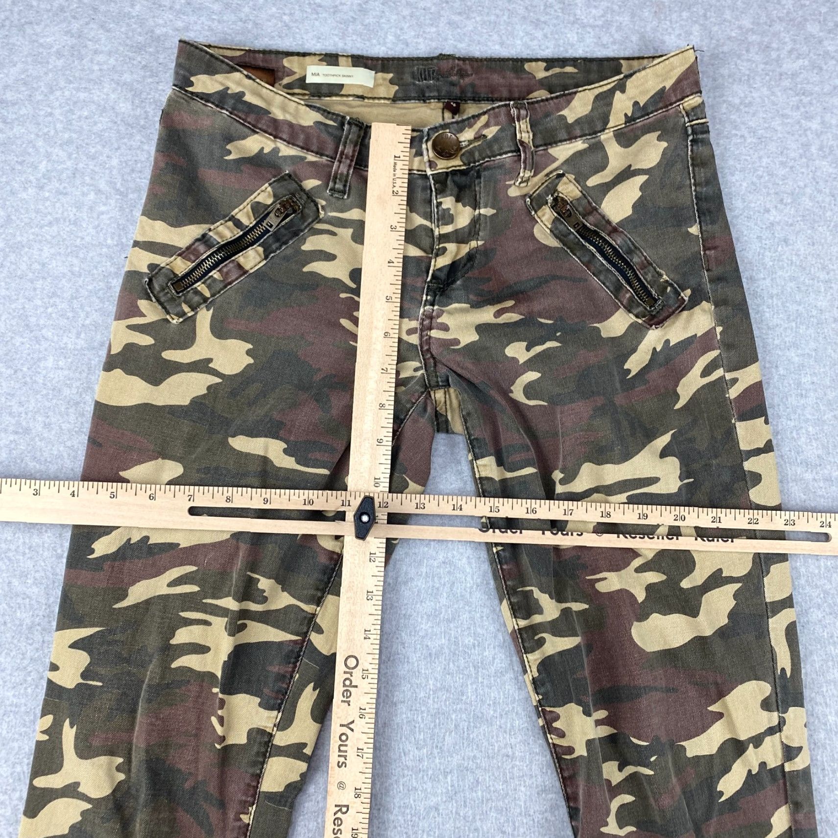 Vintage KUT from the Kloth Mia Toothpick Skinny Jeans Size 4 Womens Camouflage Ankle Stretch Denim 30in Inseam Size 27" / US 4 / IT 40 - 4 Thumbnail