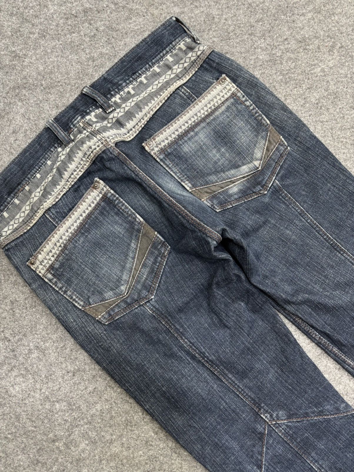 HIDEAWAYS 💥Avant Garde💥Hideaways Multiple Seam Flare Denim F621 Size US 31 - 18 Thumbnail