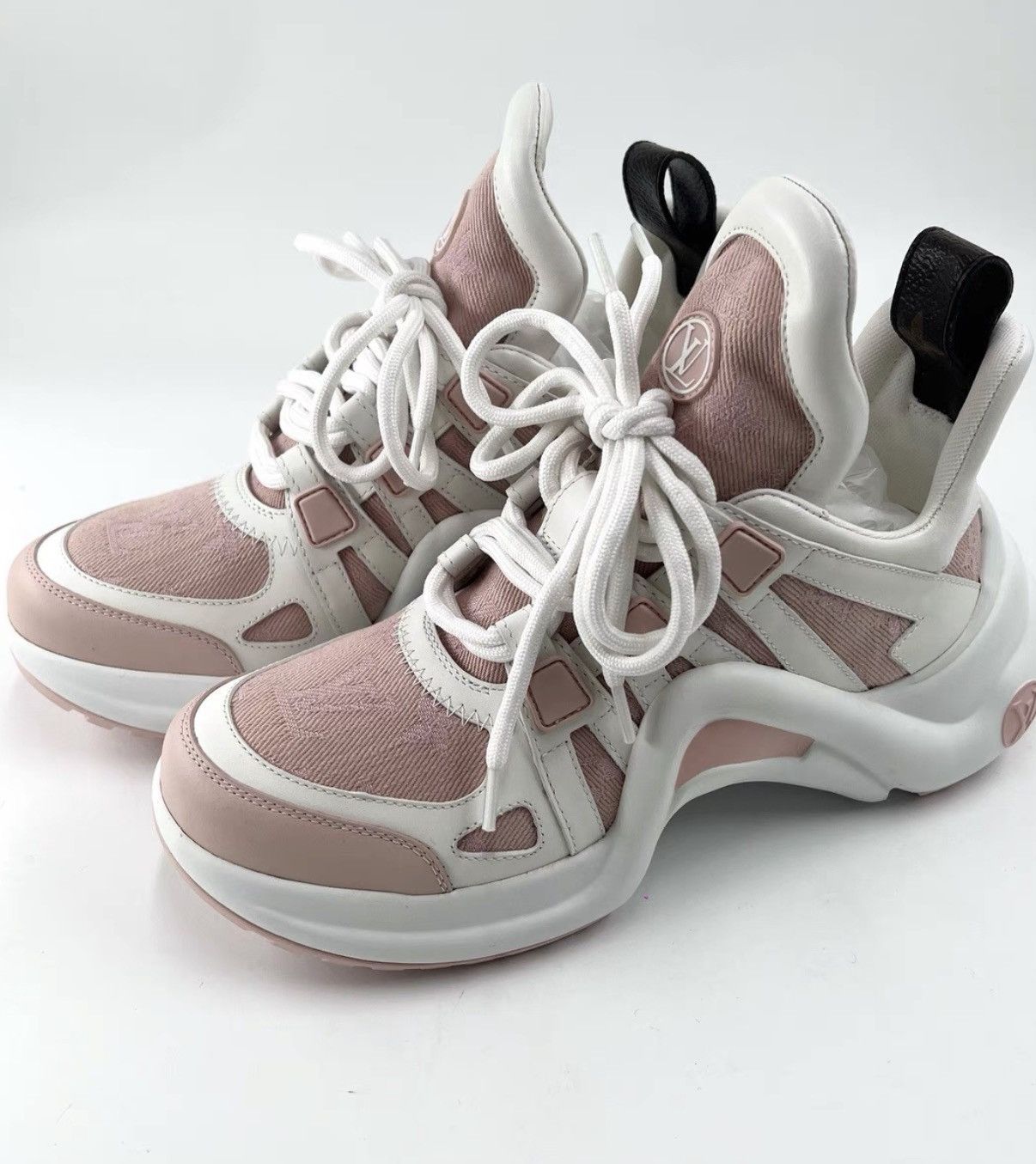 Louis Vuitton Louis Vuitton Pink & White Archlight Sneakers Women's K12 Size US 6 / IT 36 - 1 Thumbnail
