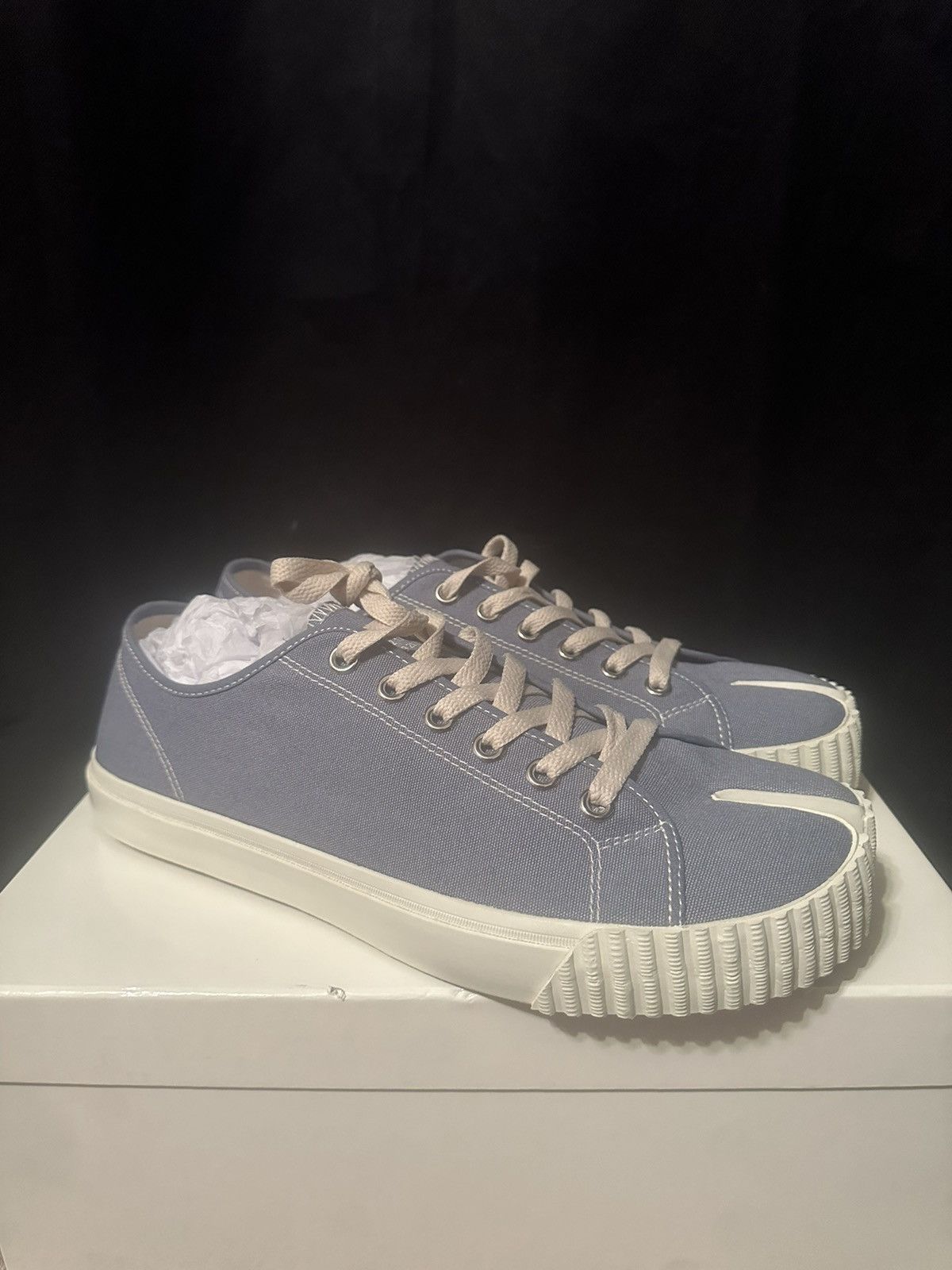 Maison Margiela Low Top Tabi Sneakers Size US 11 / EU 44 - 1 Thumbnail