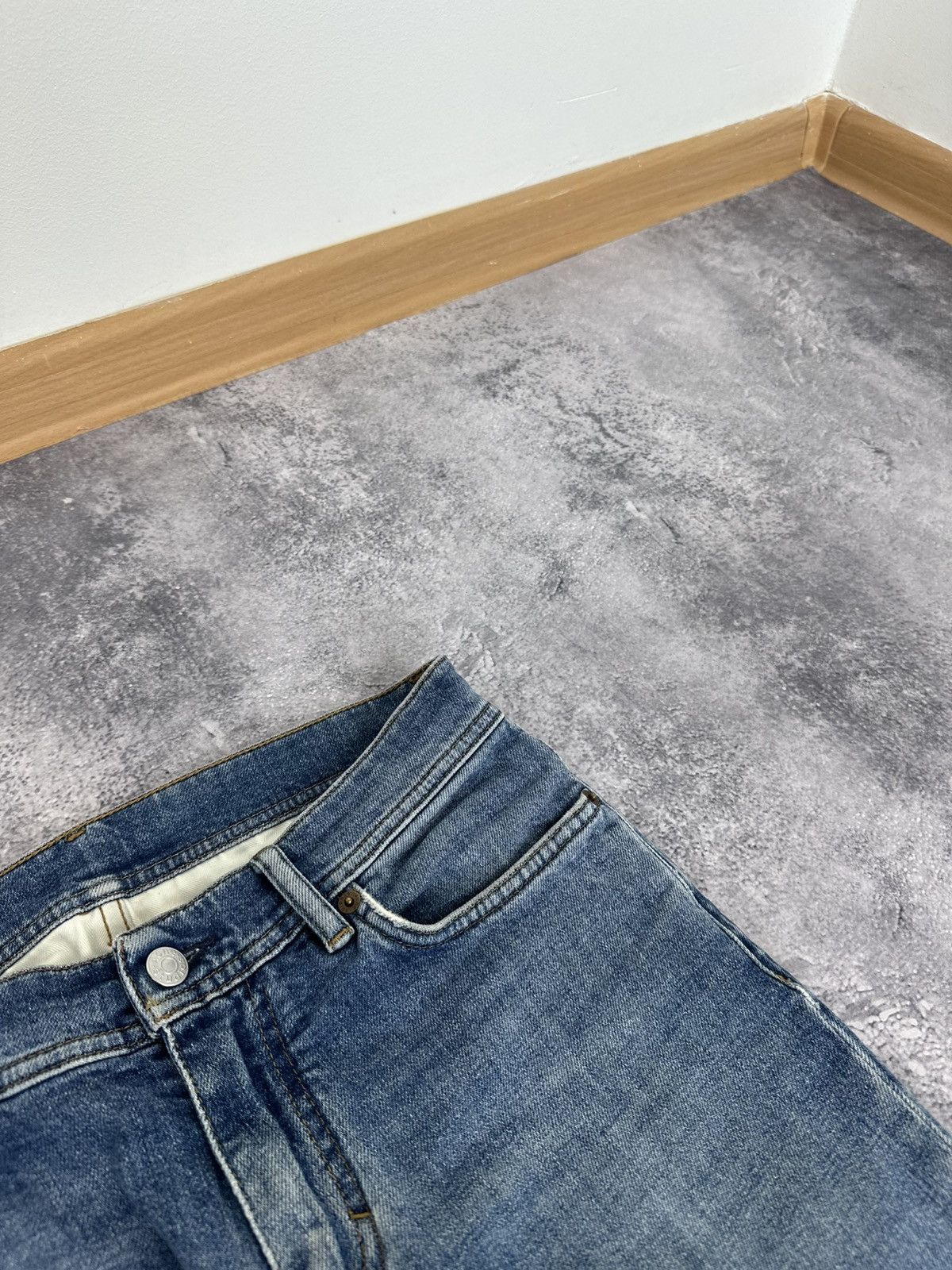 Acne Studios Vintage Acne Studios Avant Garde Designer North Mid Jeans Size US 29 - 13 Thumbnail
