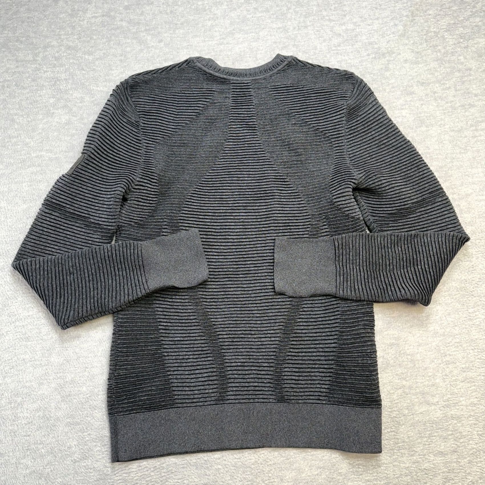 Under Armour Under Armour Shirt Men Small Gray Intelliknit Phantom Base Layer Run Gym Pullover Crew Neck Athletic Stretch Activewear 90s Size US S / EU 44-46 / 1 - 6 Thumbnail