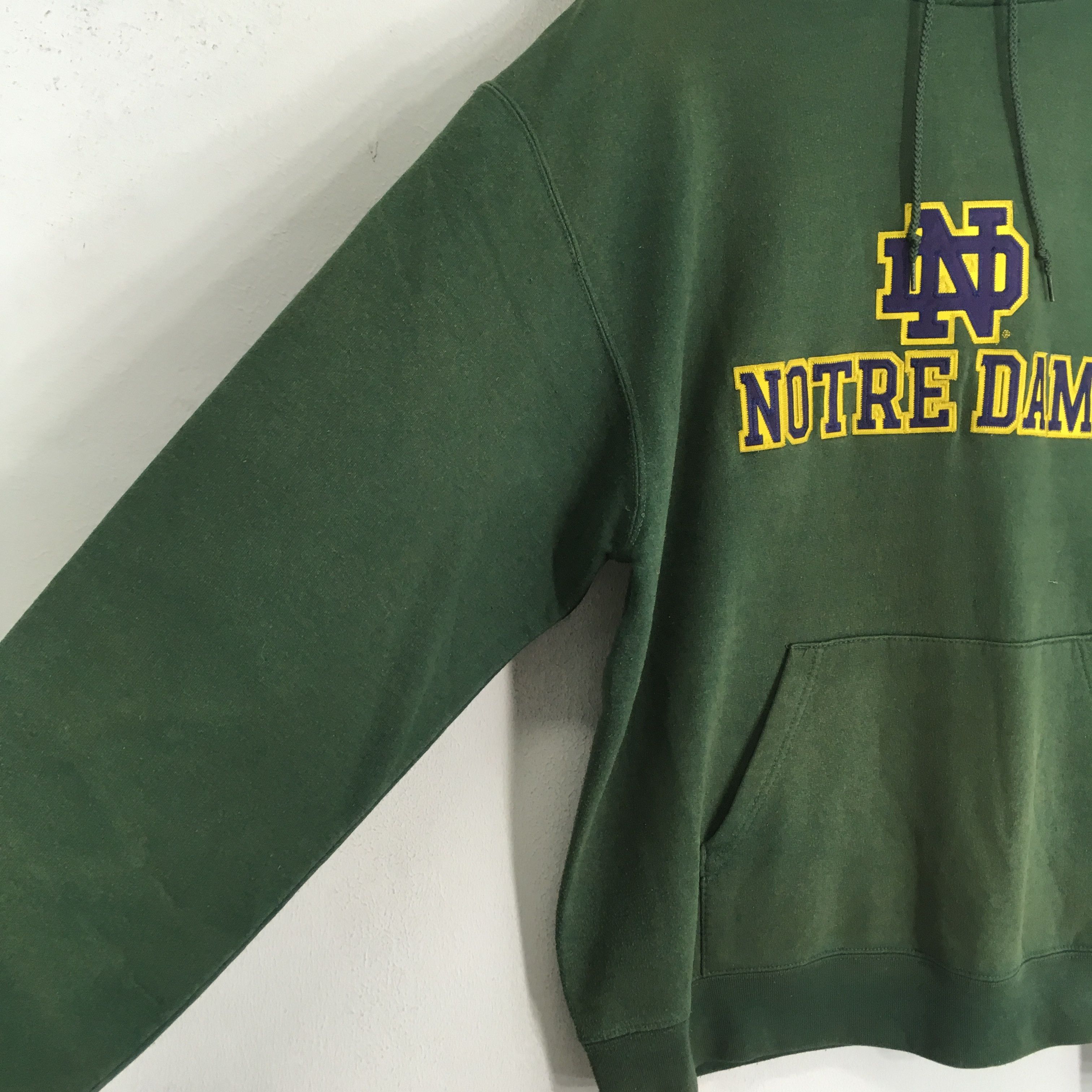 NCAA Vintage Notre Dame Ncaa Green Sweater - 444 Size US L / EU 52-54 / 3 - 9 Thumbnail