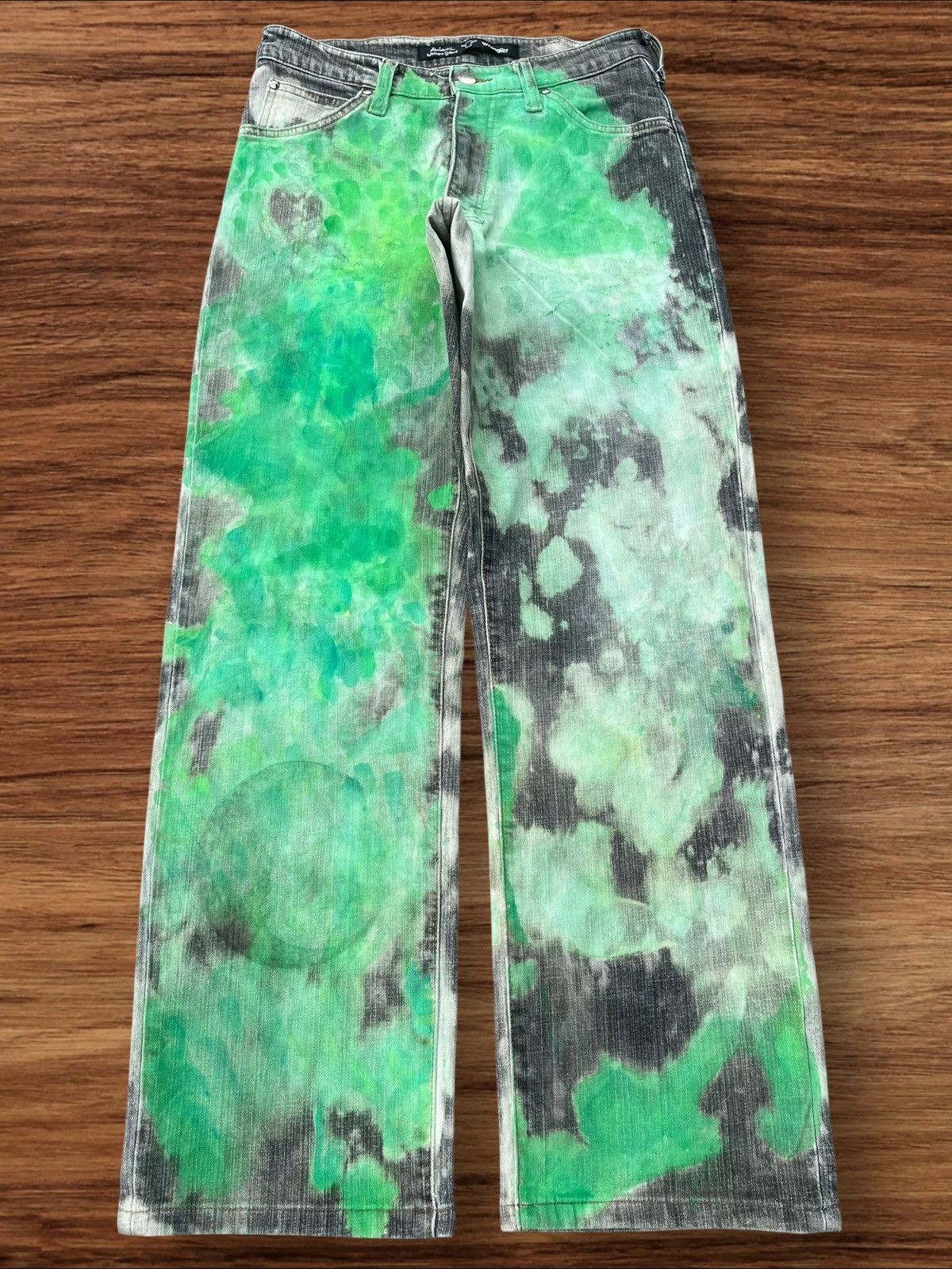 Vintage × Wrangler Vintage Wrangler Green Paint Tye Die Straight Leg Jeans Size US 28 / EU 44 - 1 Thumbnail