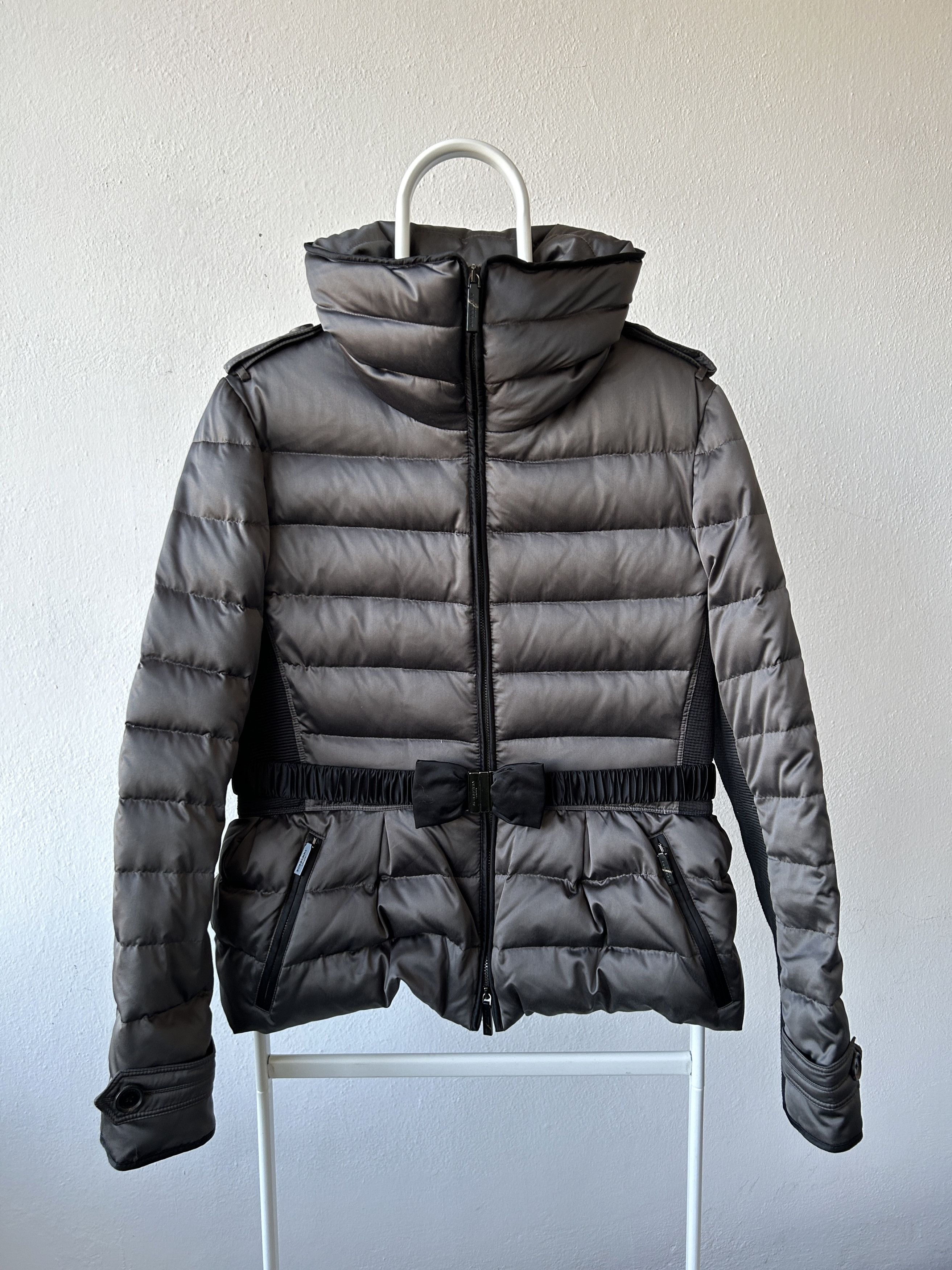 Burberry Burberry belted short puffer jacket Size L / US 10 / IT 46 - 2 Thumbnail
