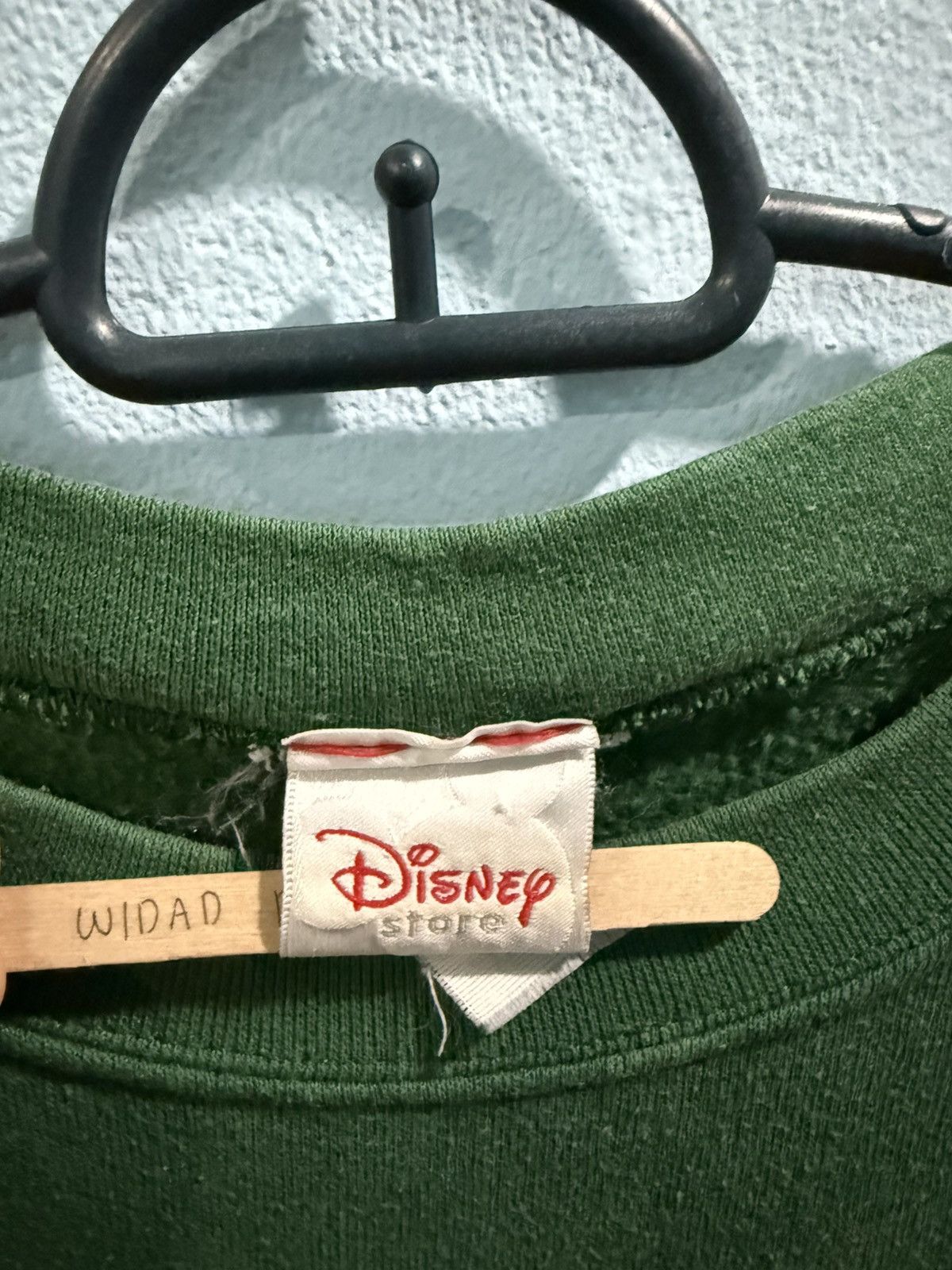 Disney Vintage Disney Store Tigger Sweatshirt Size M / US 6-8 / IT 42-44 - 3 Thumbnail