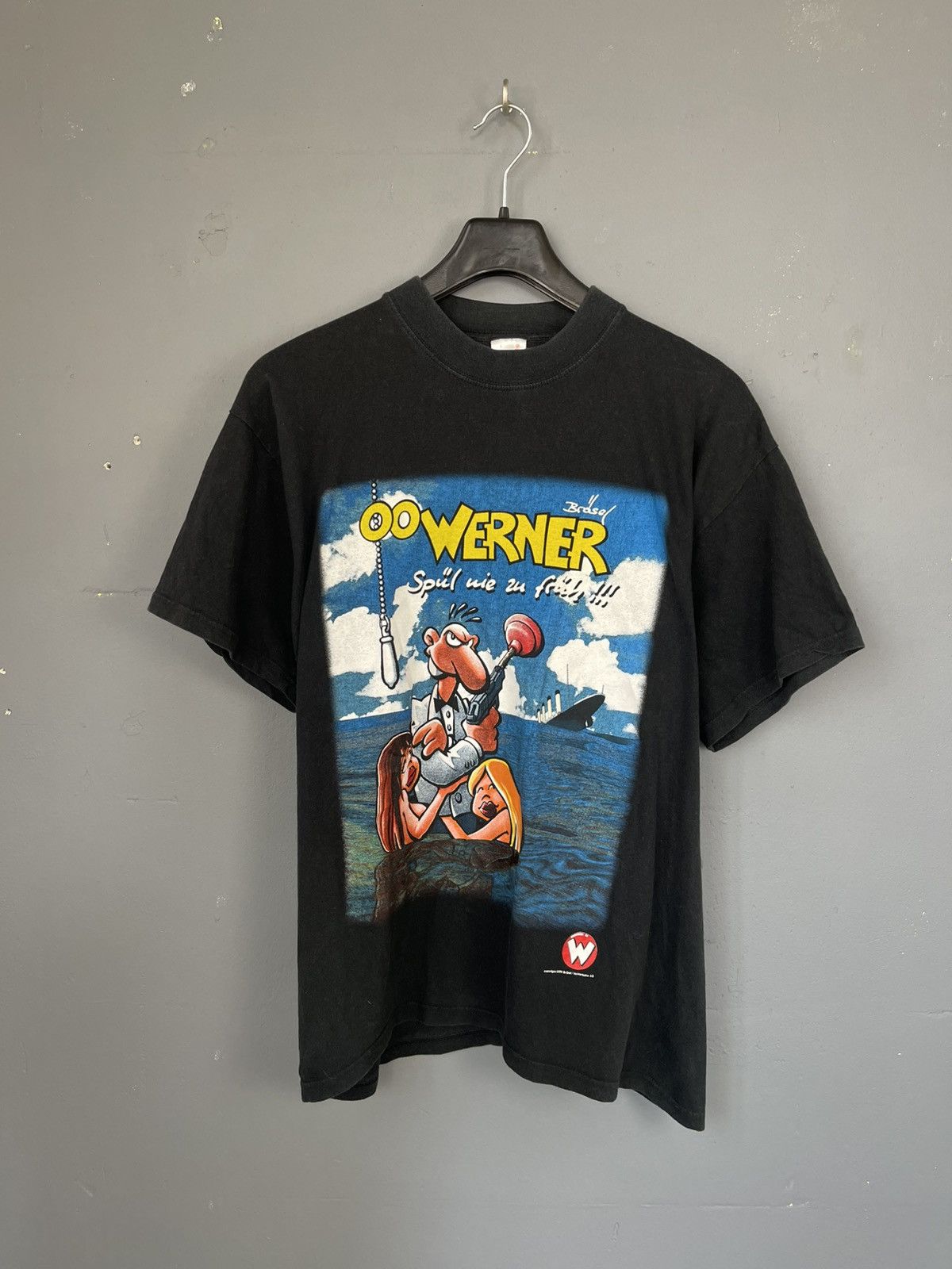 Warner Bros 2000’s Vintage Warner Bros T Shirt Y2K USA Size US L / EU 52-54 / 3 - 1 Thumbnail