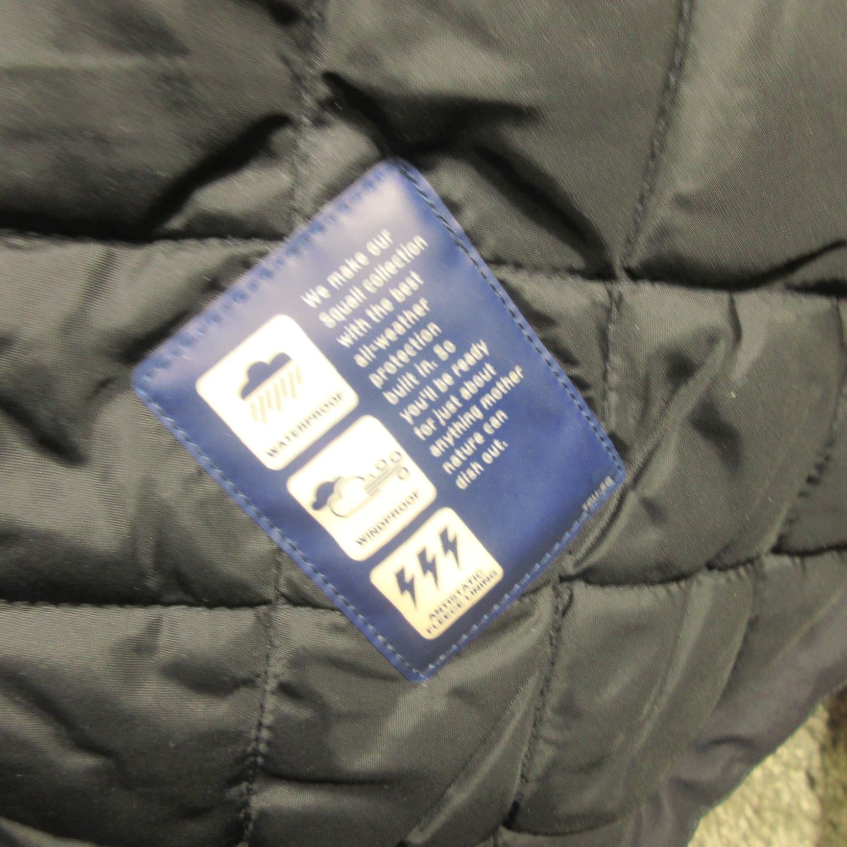 Lands' End VINTAGE Lands' End Squall Jacket Womens XL 18 Black Breathable Waterproof Removable Hood Size XXL / US 16-18 / IT 52-54 - 6 Thumbnail
