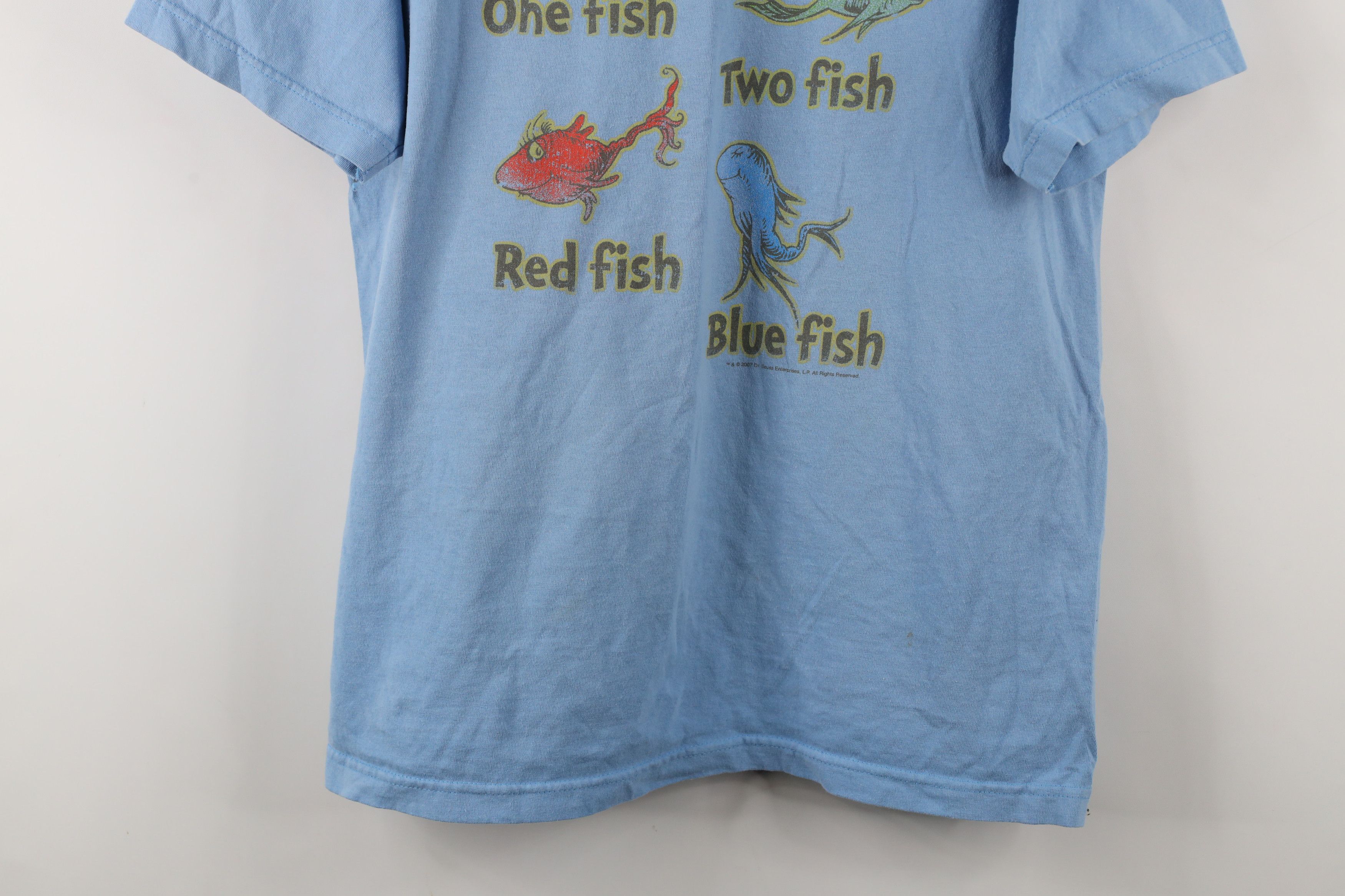 Vintage Vintage Y2K Dr Seuss Two Fish Red Fish Blue Fish T-Shirt Size US L / EU 52-54 / 3 - 3 Thumbnail