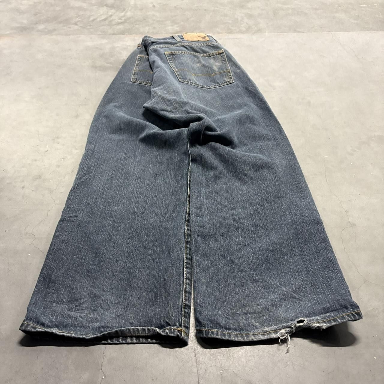 Vintage Crazy Vintage Y2K/2000s Baggy Wideleg Dark Wash Denim Jeans! Size US 38 / EU 54 - 4 Thumbnail