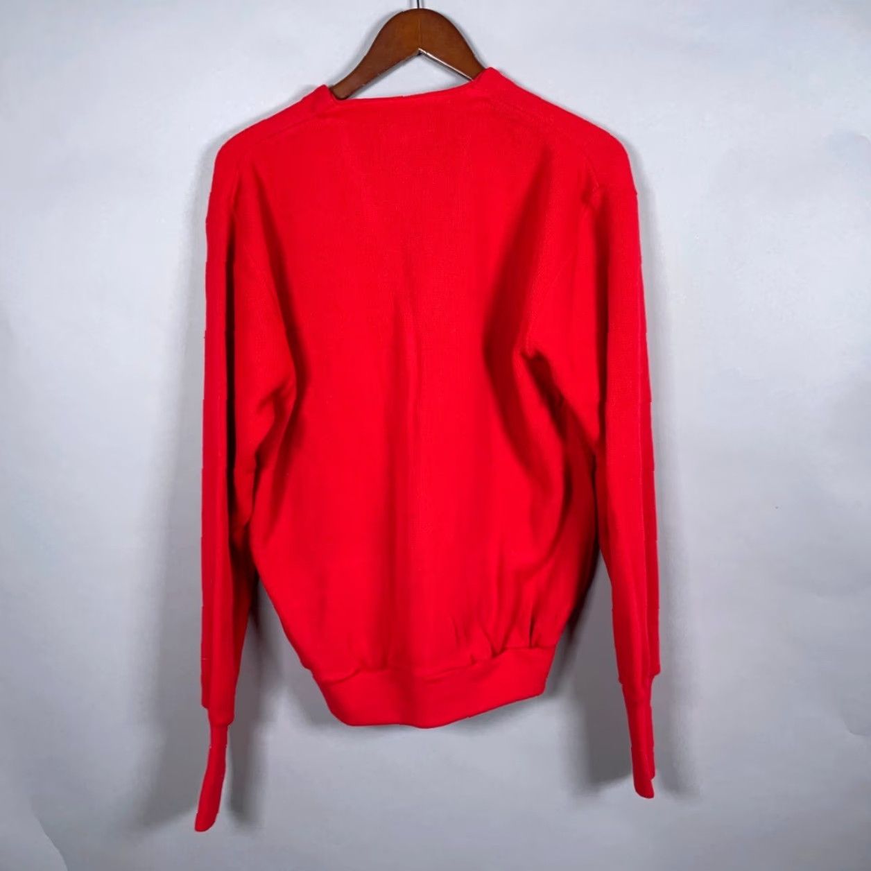 Vintage VINTAGE Par Four Men's Cardigan Sweater Adult Large Red Knit 80s Retro Hipster Lightweight Fall Winter USA Size US L / EU 52-54 / 3 - 2 Thumbnail